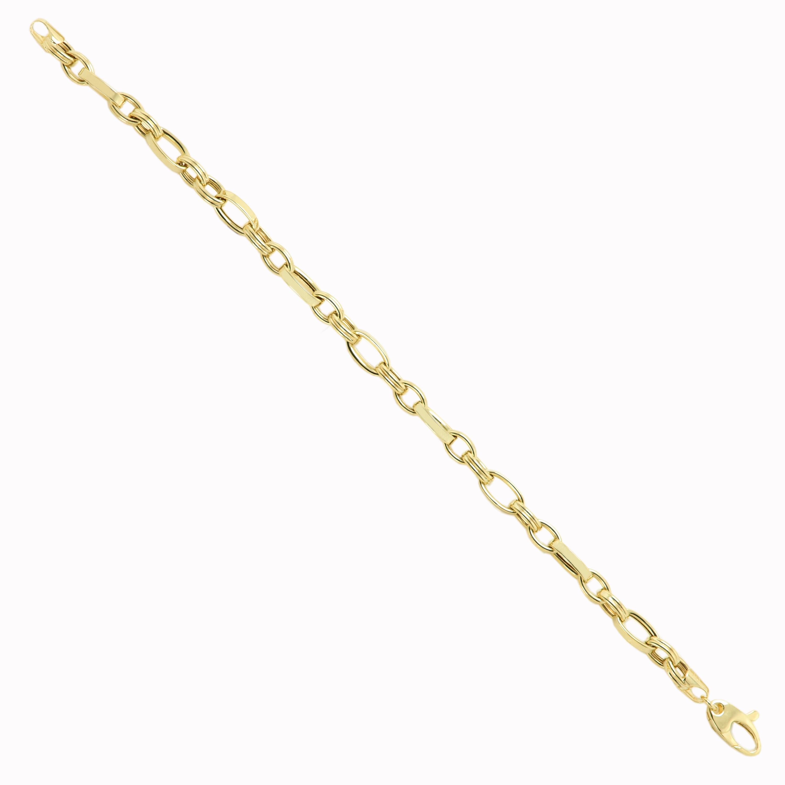 Italian Link Chain Bracelet 14 Karat  Gold Trendy Link Bracelet In New Condition For Sale In Brooklyn, NY
