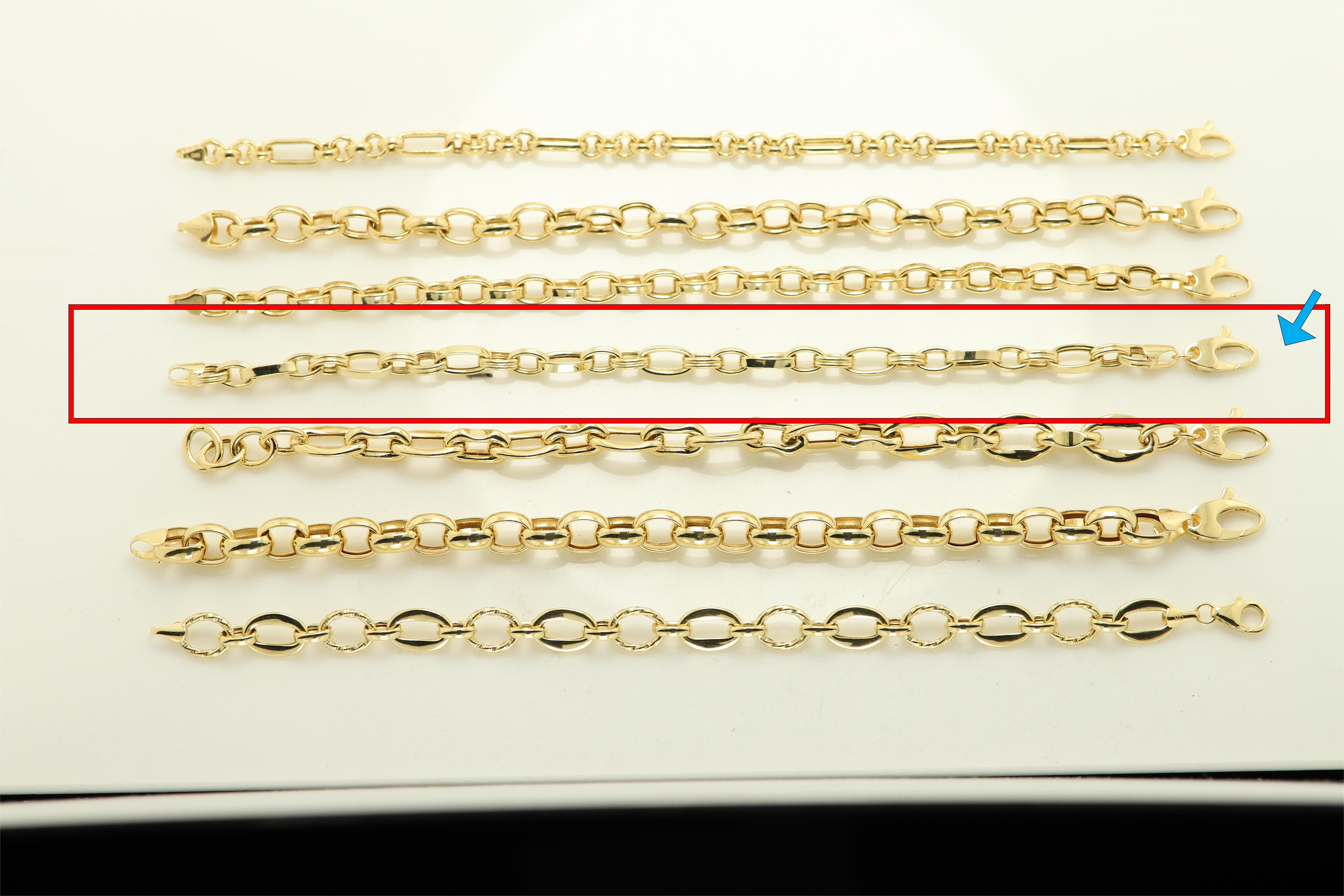 Women's Italian Link Chain Bracelet 14 Karat  Gold Trendy Link Bracelet For Sale