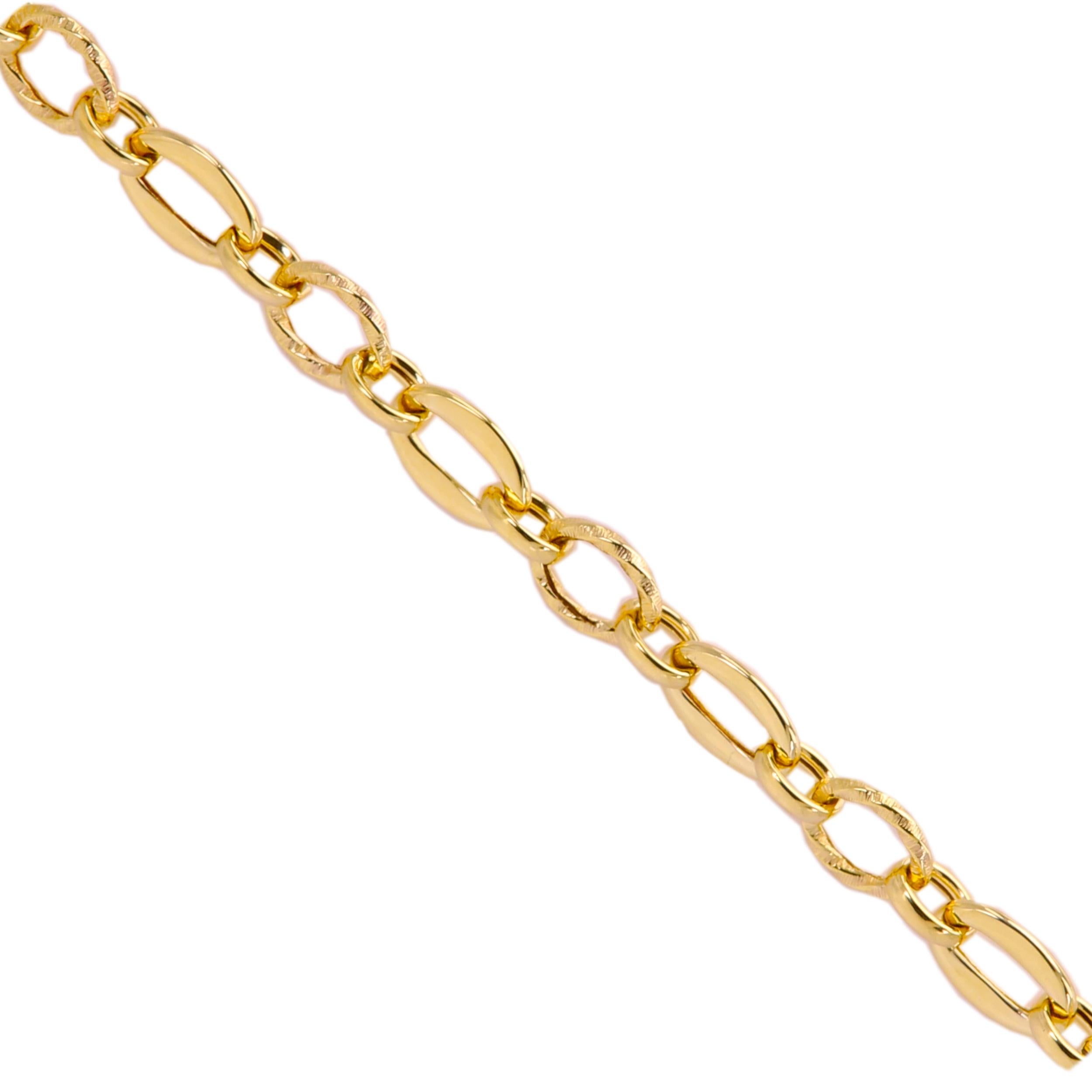 Bracciale a catena A Link 14 carati  Bracciale A Link Trendy in oro in vendita 2