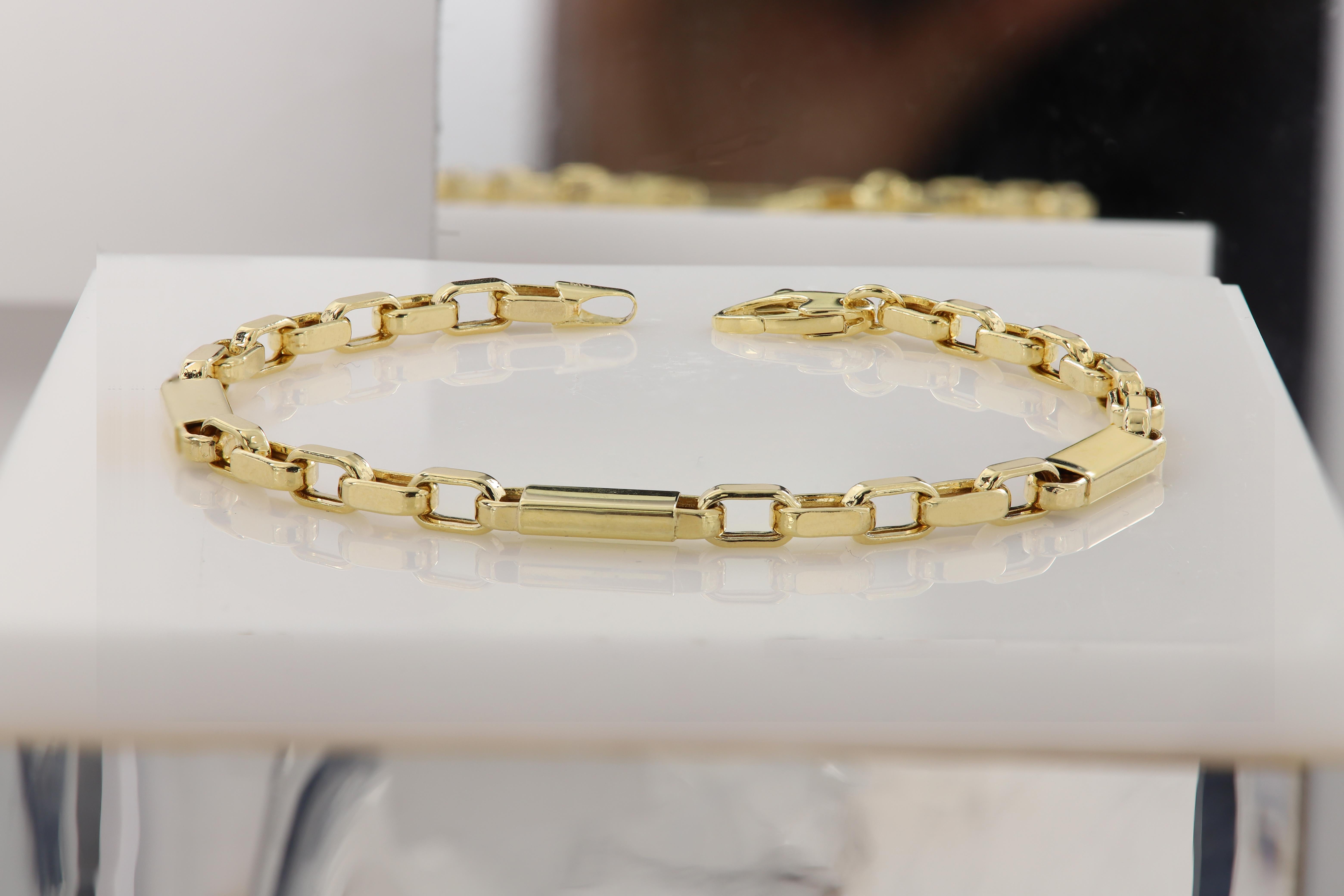 Women's Italian Link Chain Men's Bracelet 14 Karat Yellow Gold Men Link Bracelet For Sale