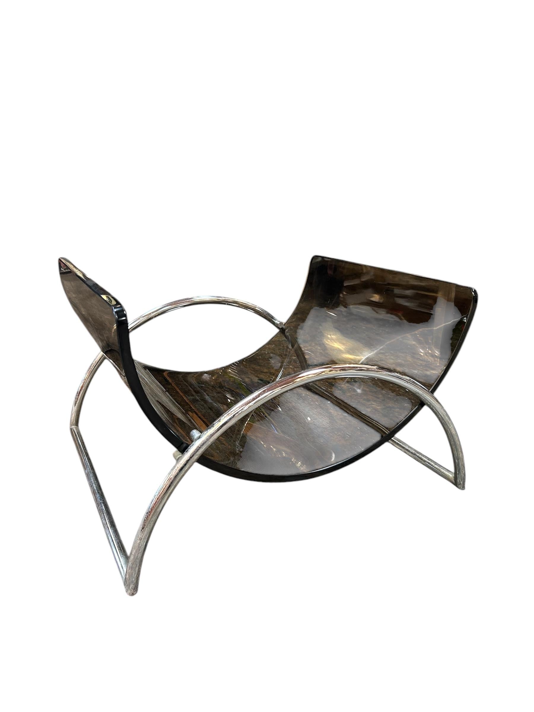 Modern Italian Lira Magazine Rack by Pierangelo Gallotti for Gallotti & Radice 1980s For Sale