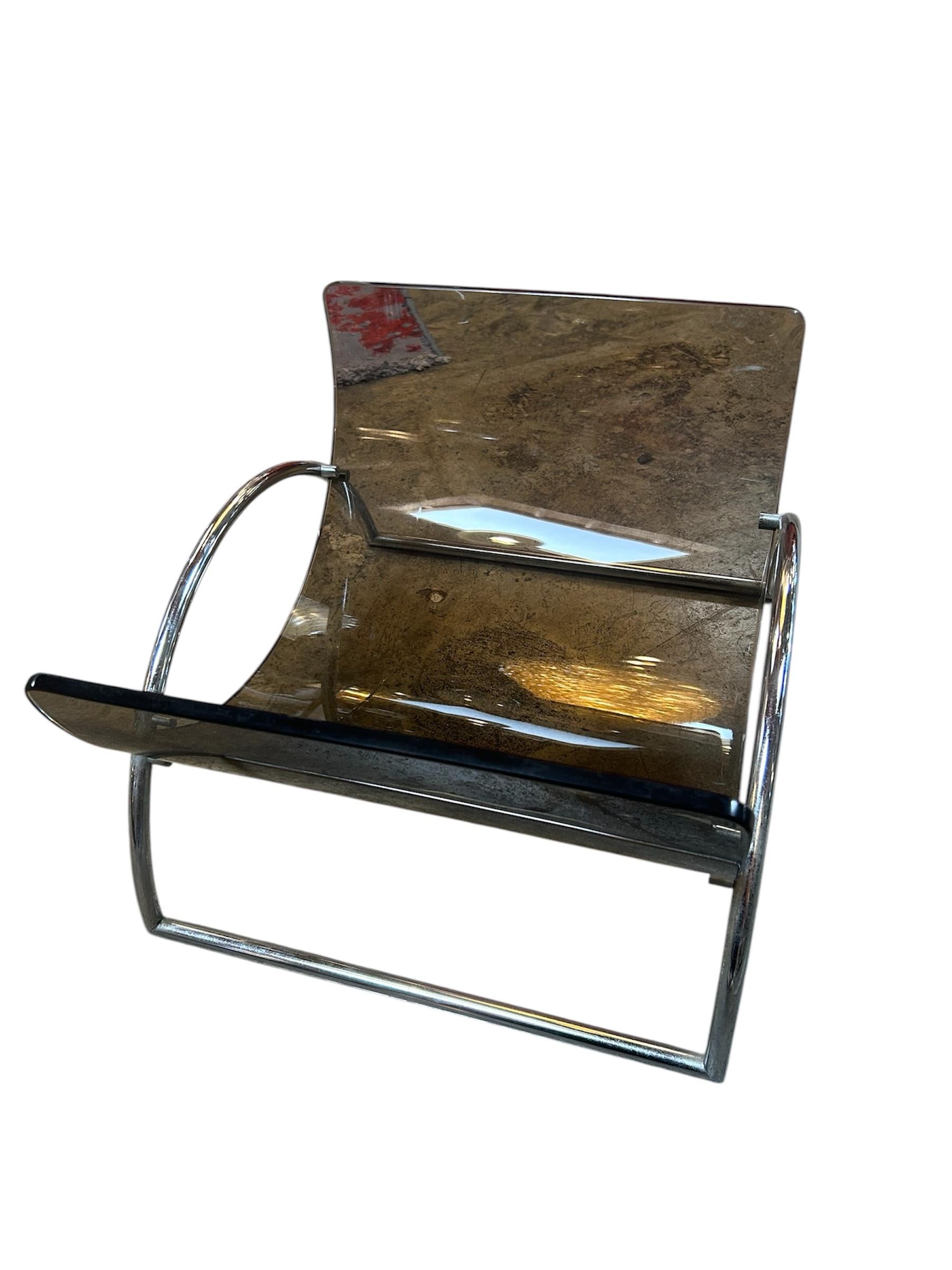 Italian Lira Magazine Rack by Pierangelo Gallotti for Gallotti & Radice 1980s In Good Condition For Sale In Los Angeles, CA