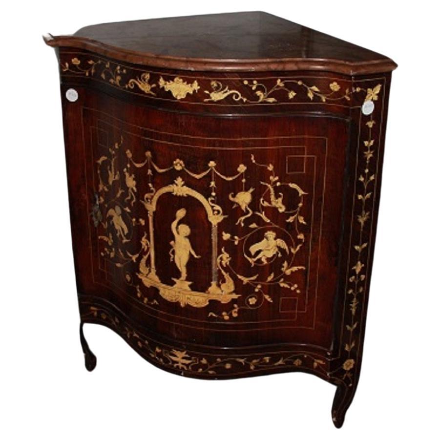 Italian Lombard Corner Cabinet from the 1700s in Rosewood with Pyrographed Ivory For Sale