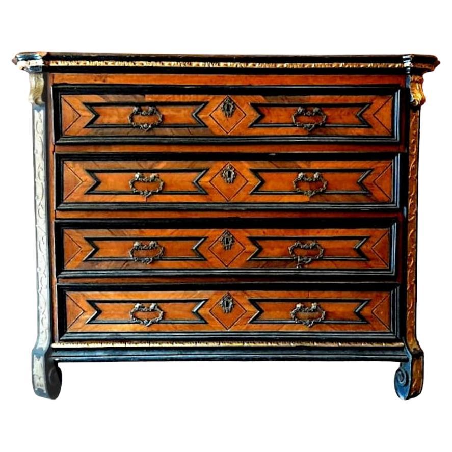 Italian (Lombard) dresser, mid-1700s, made of walnut For Sale