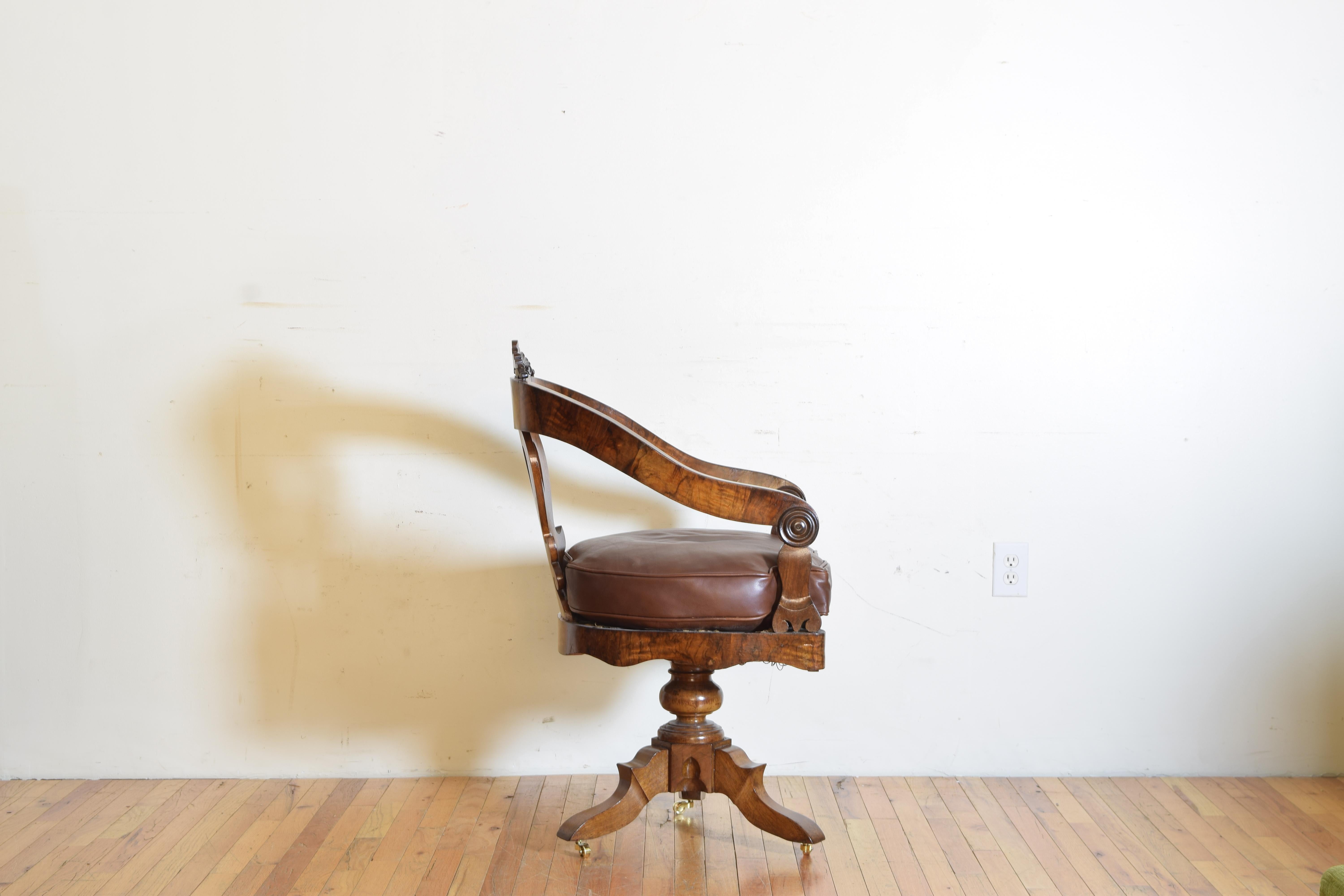 Italian, Lombardia, Walnut Swivel Desk Chair, Early 19th Century In Good Condition In Atlanta, GA