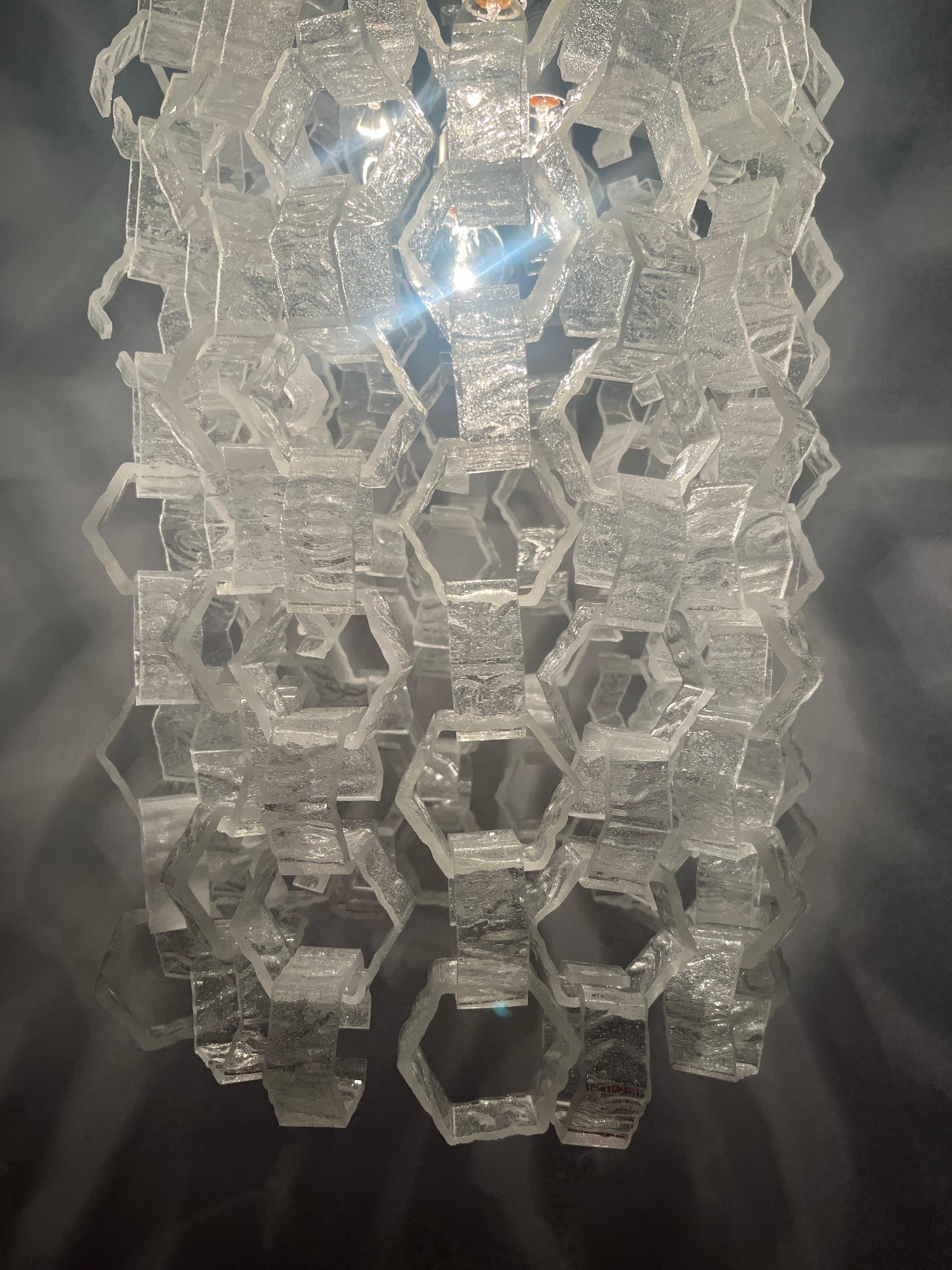 Metal Italian Long Midcentury Interlocking Murano Chandelier by Carlo Nason, 1970s For Sale