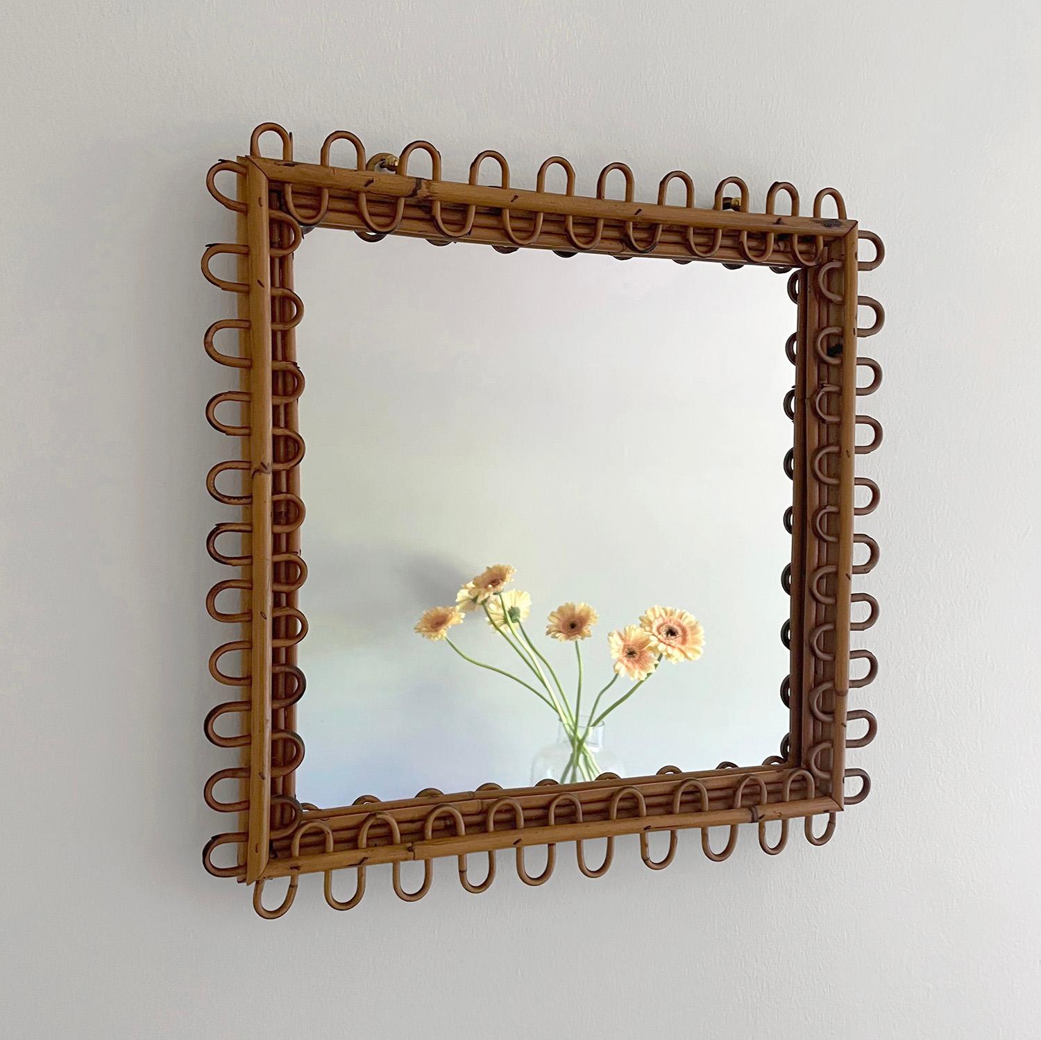 Italian Looped Rattan Square Mirror In Good Condition For Sale In Los Angeles, CA