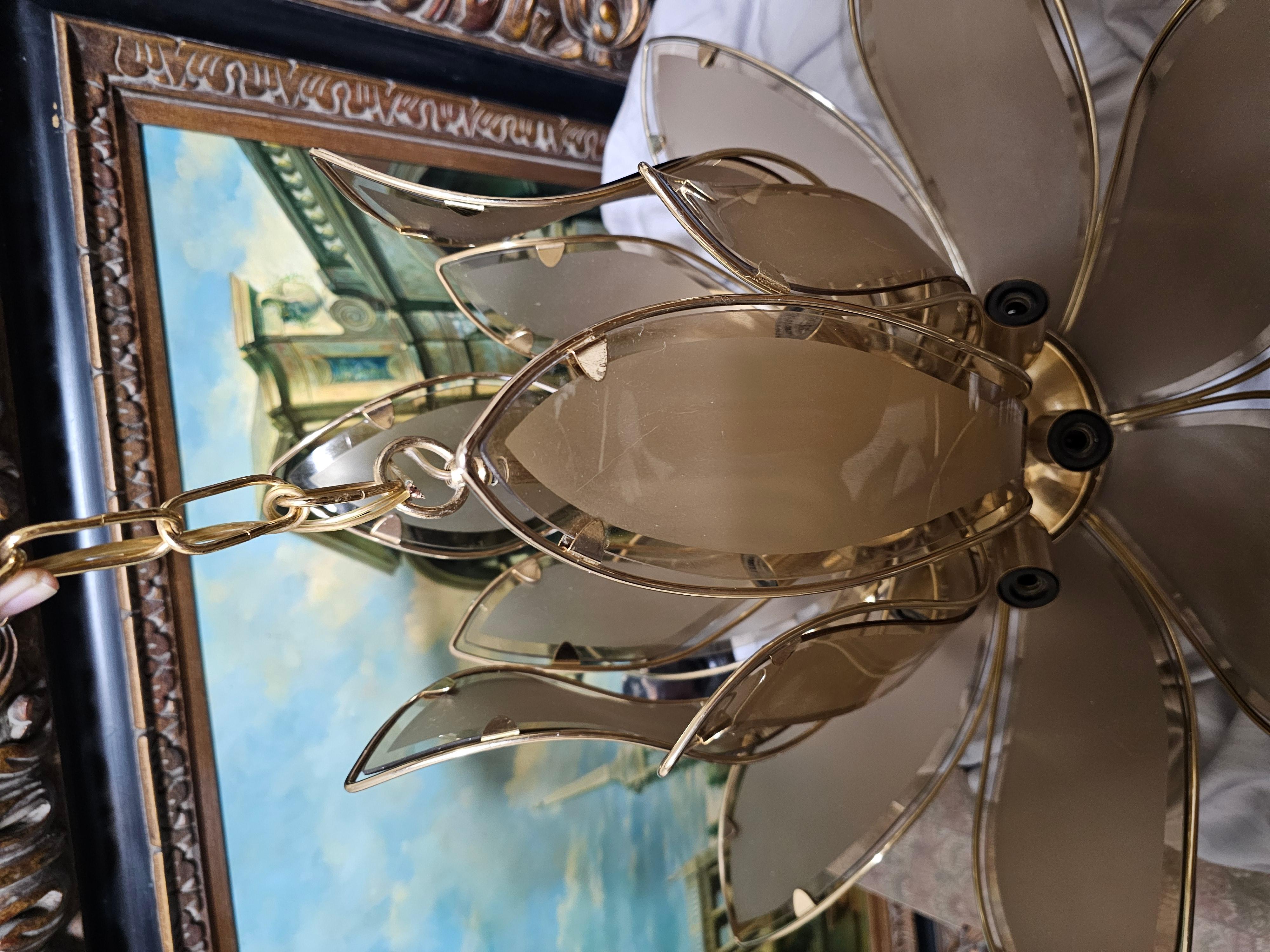 Italian Lotus Chandelier with Murano Glass and Brass For Sale 2