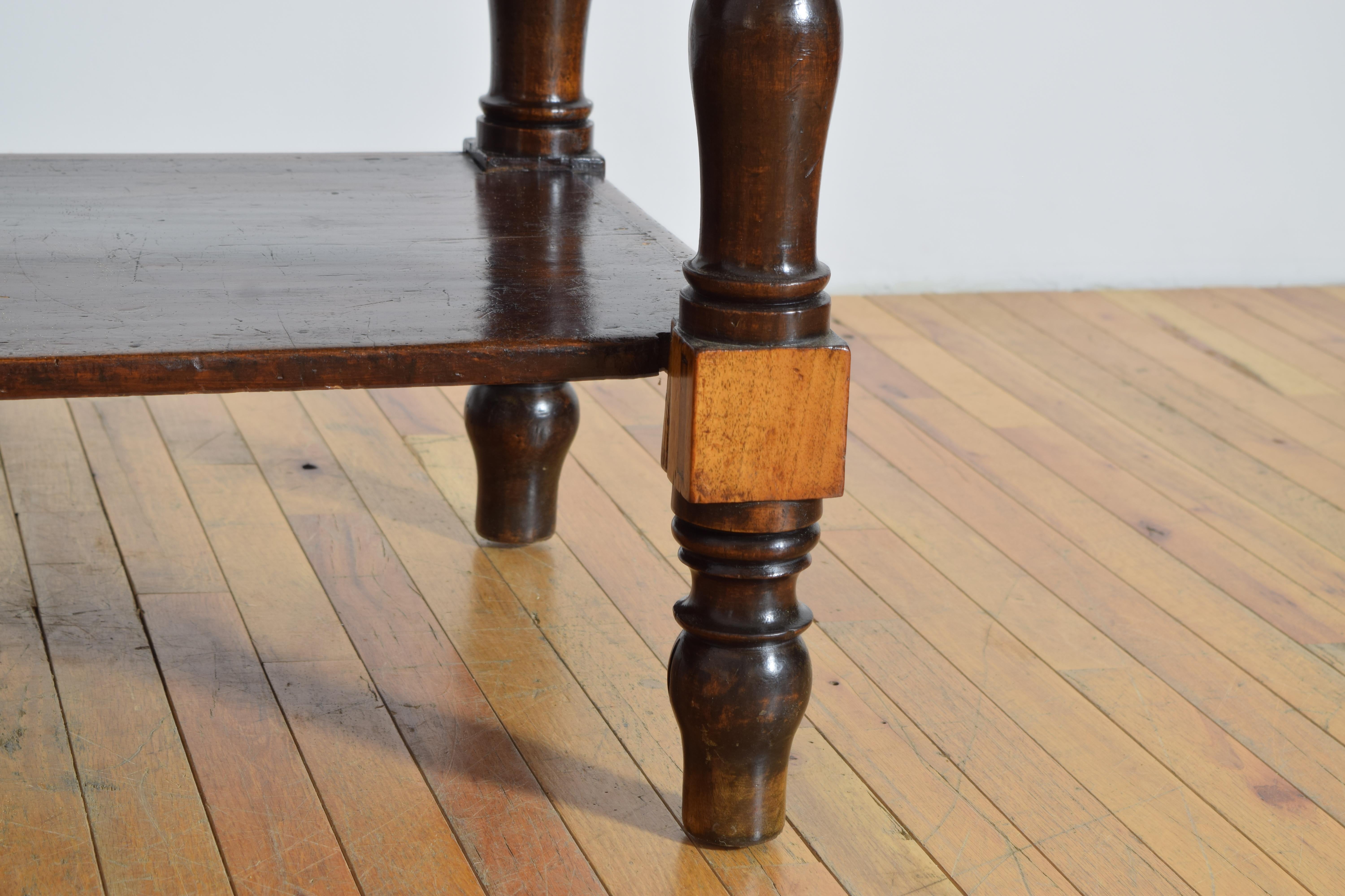 Italian Louis Philippe Period Walnut 4-Drawer Drapers Table, 2nd quarter 19thc. For Sale 5