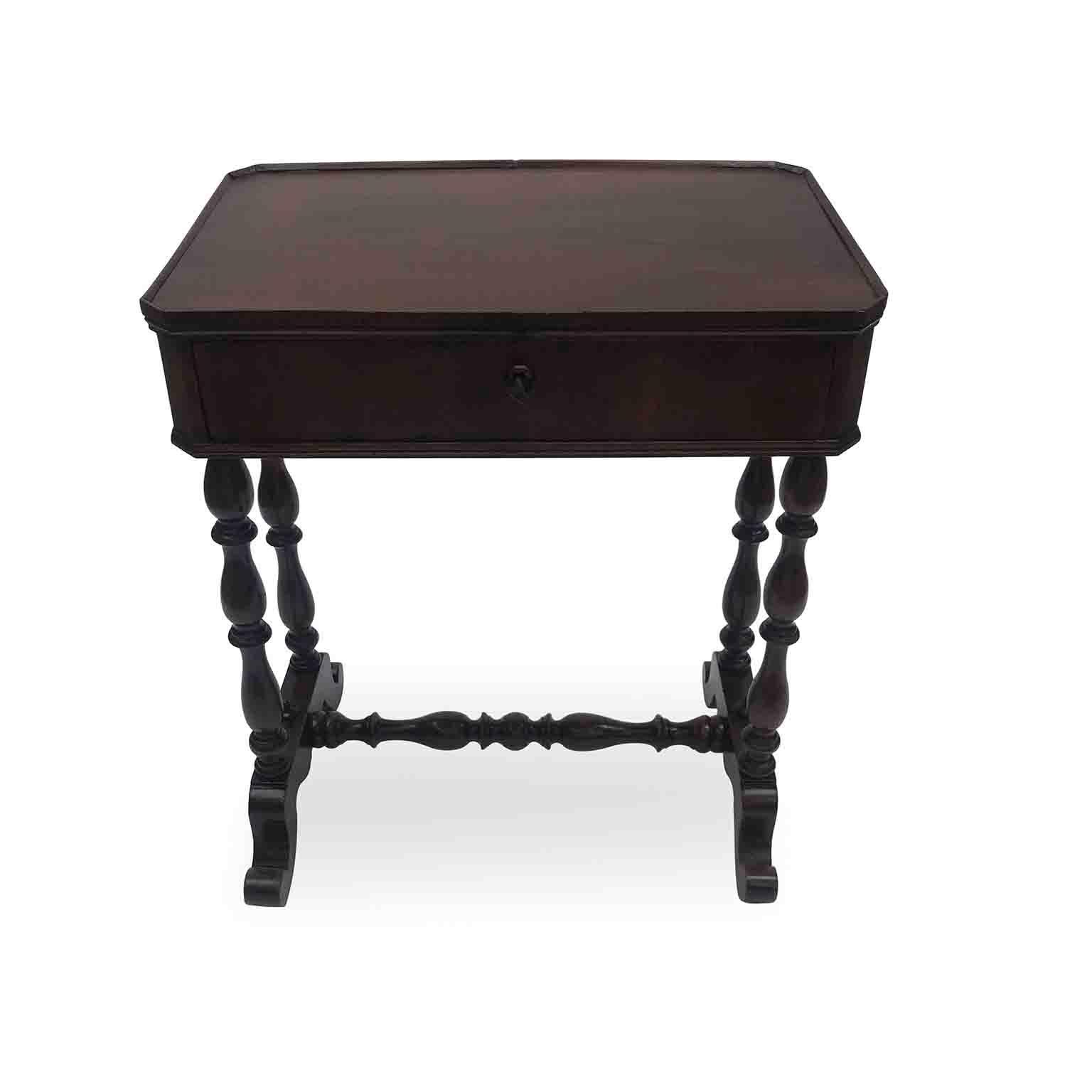 Italian Louis Philippe Side Table 19th Century Walnut Sewing Table For Sale 3
