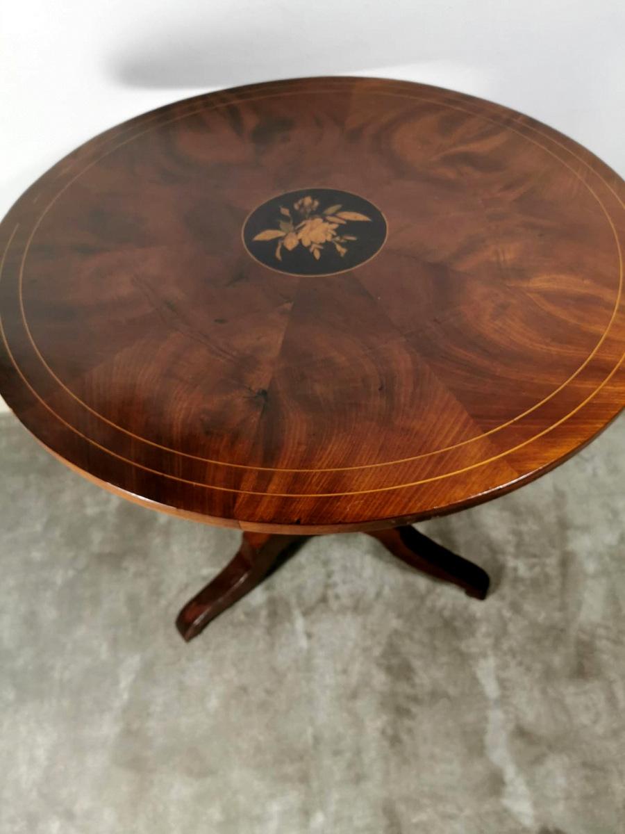 Italian Louis Philippe Style Feather Walnut Coffee Table With Tripod North Italy For Sale