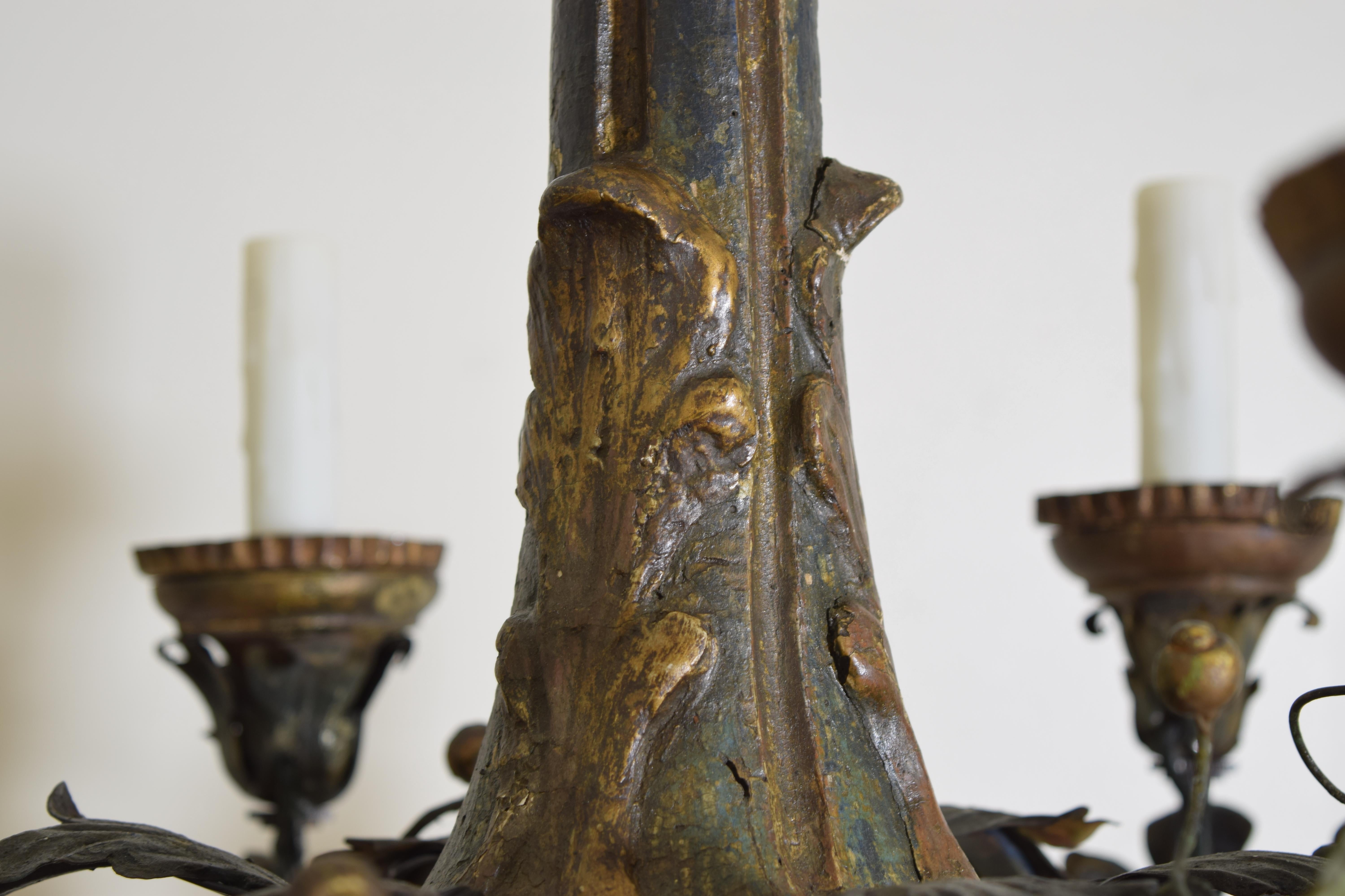 Lustre à 12 lumières en bois peint et papier mâché d'époque Louis XIV, 18e siècle Bon état - En vente à Atlanta, GA