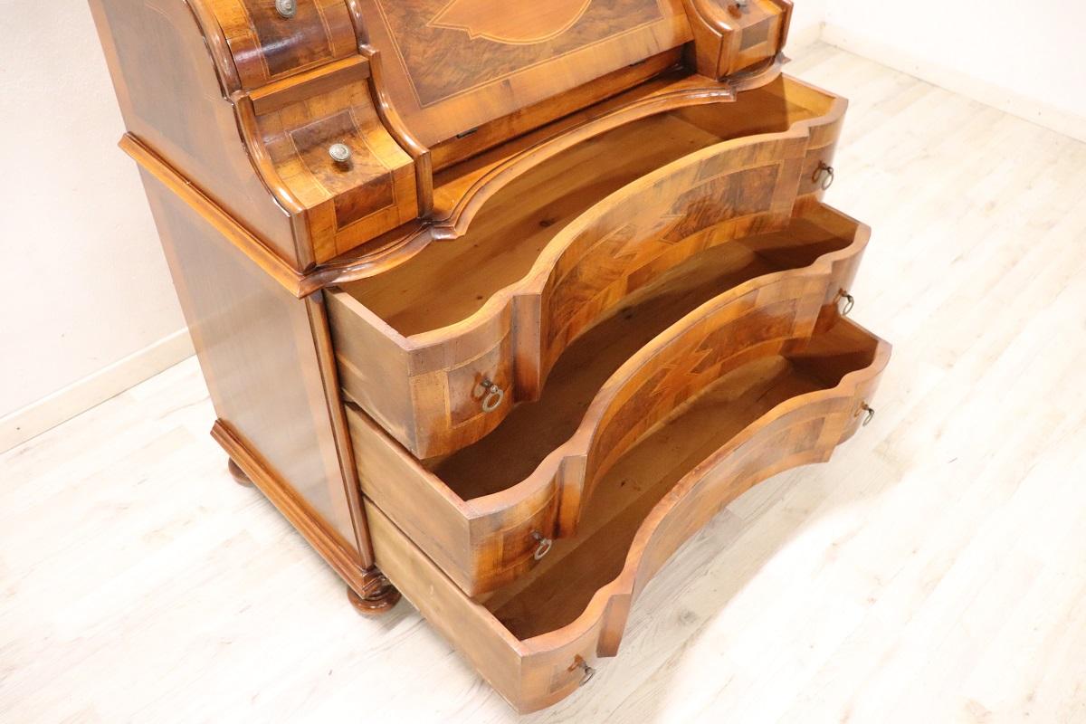 Italian Louis XIV Style Chest of Drawers For Sale 4