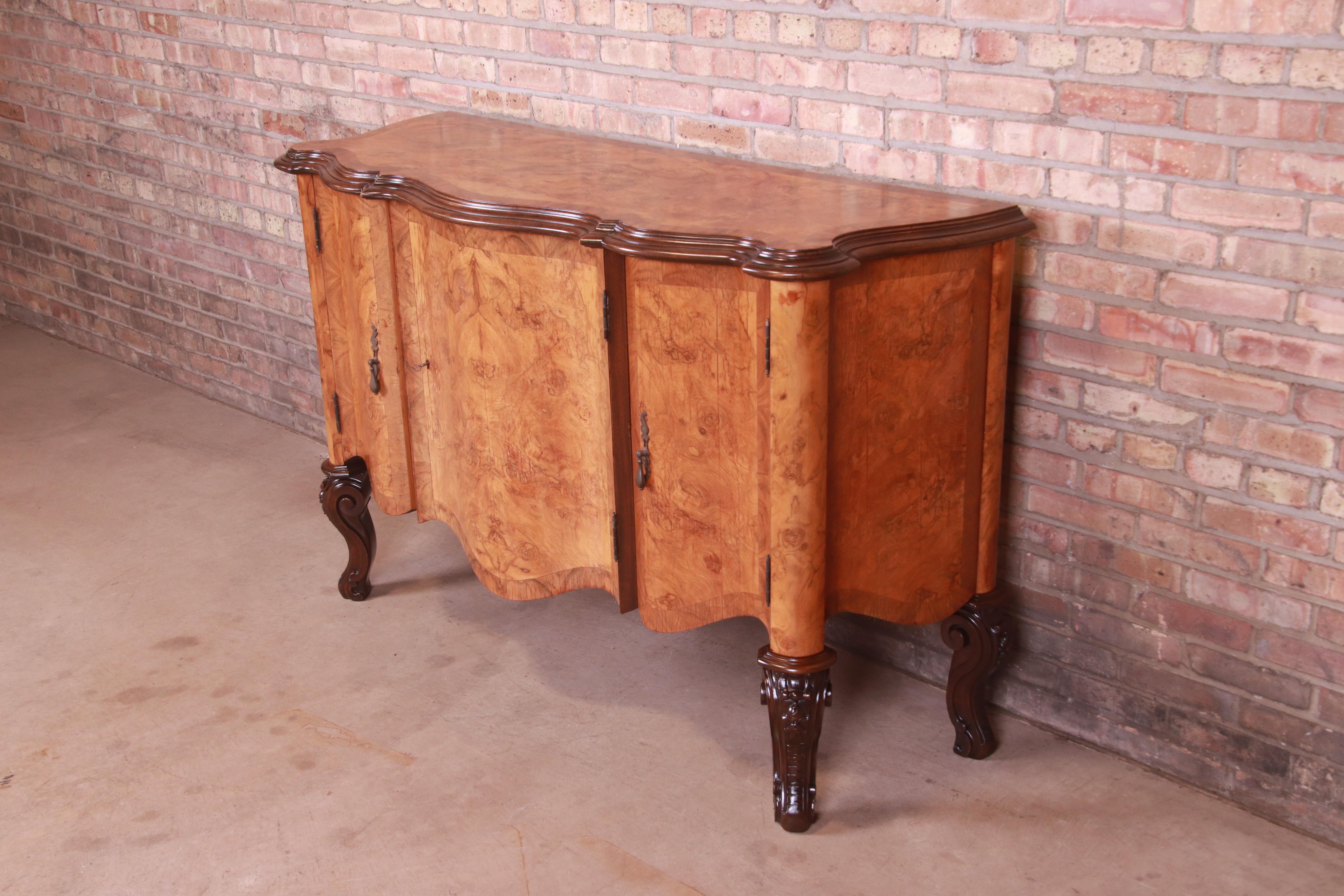 Italian Louis XV Burl Wood Sideboard or Bar Cabinet, Newly Refinished In Good Condition In South Bend, IN