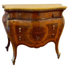 Italian Louis XV Roman Bombe' Shaped Commode with Original Marble Top, 1730