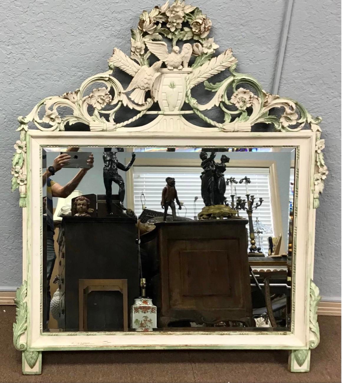 Italian Louis XV Paint Decorated Neoclassical Style Mirror For Sale 2