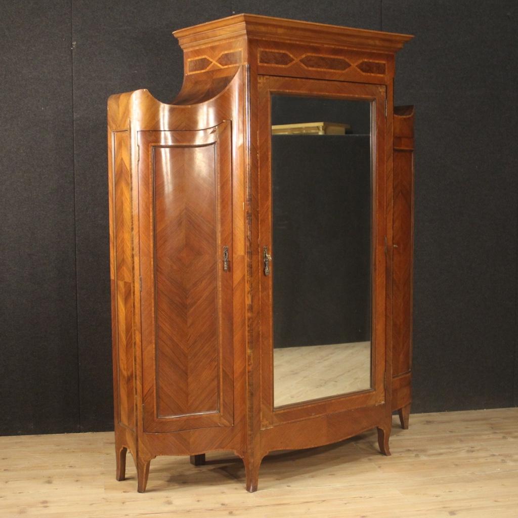 Italian Louis XV Style 3-Door Wardrobe in Inlaid Wood, 20th Century For Sale 2