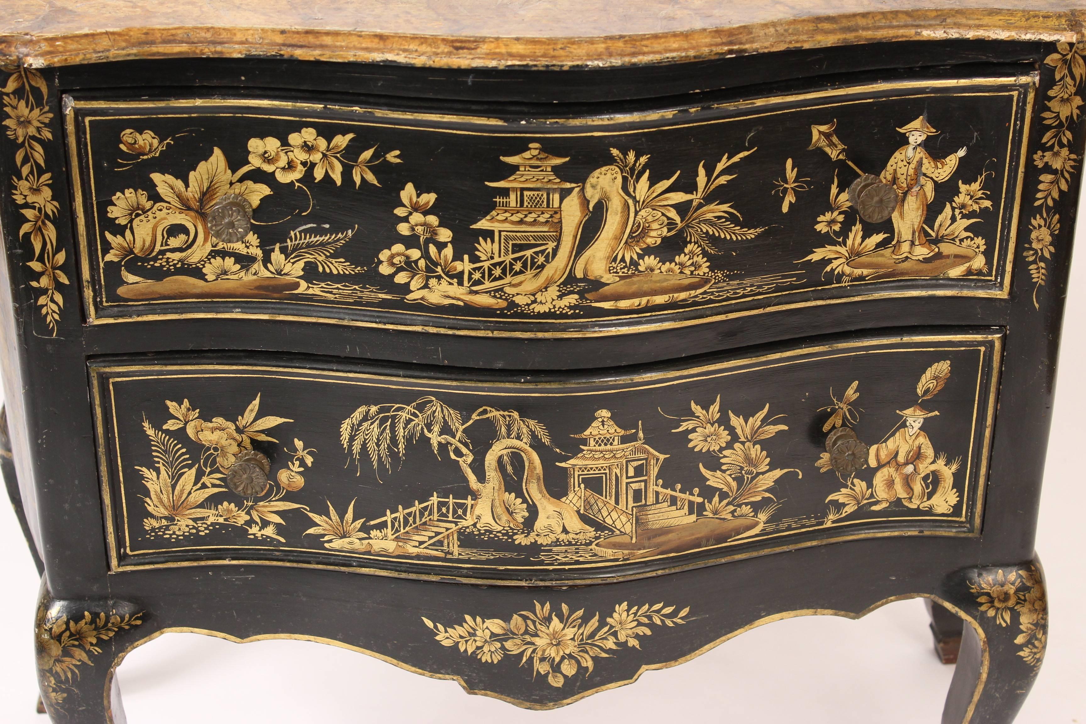 Wood Italian Louis XV Style Chinoiserie Decorated Chest of Drawers