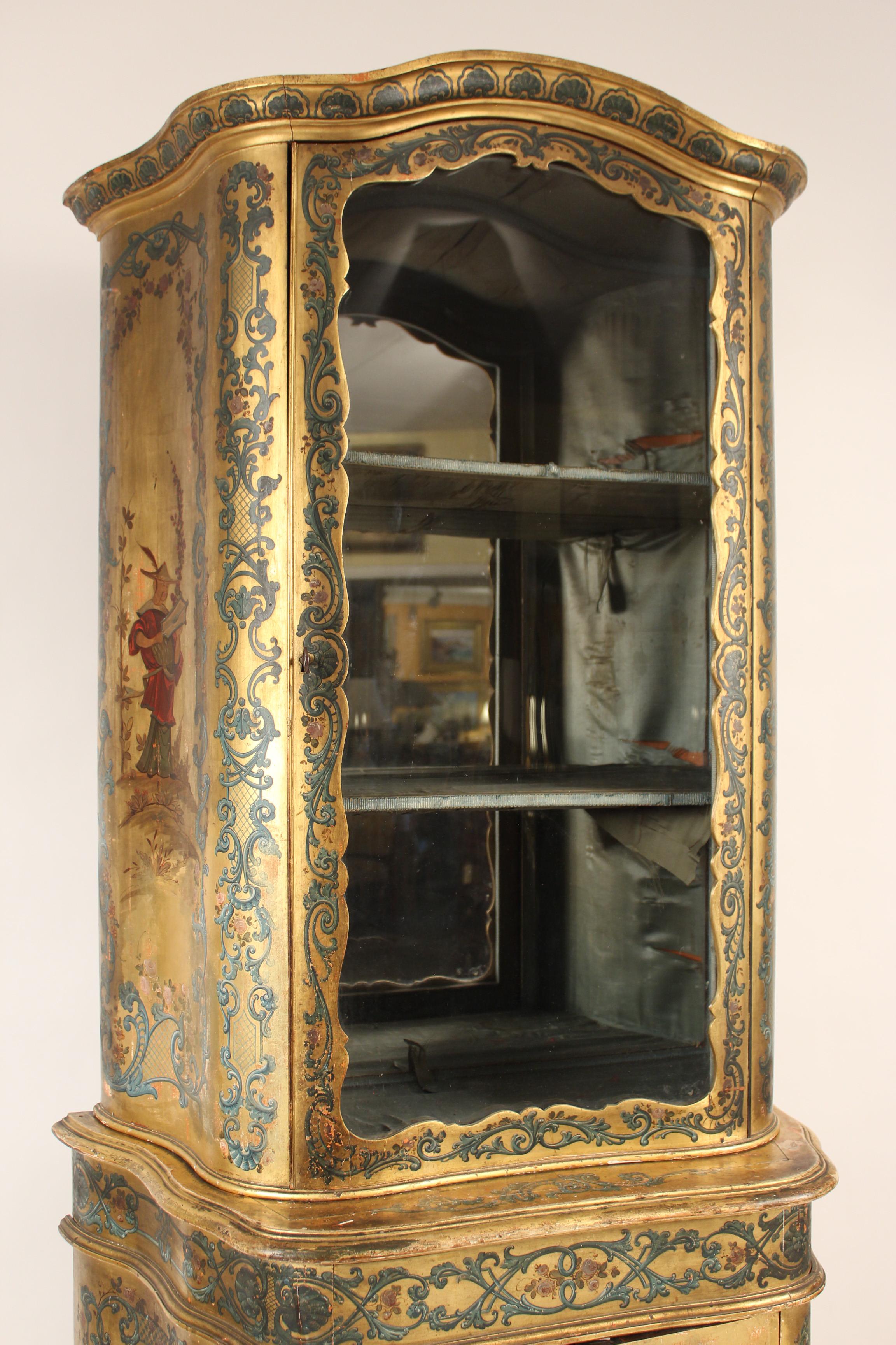 Italian Louis XV Style Chinoiserie Decorated Display Cabinet In Fair Condition For Sale In Laguna Beach, CA