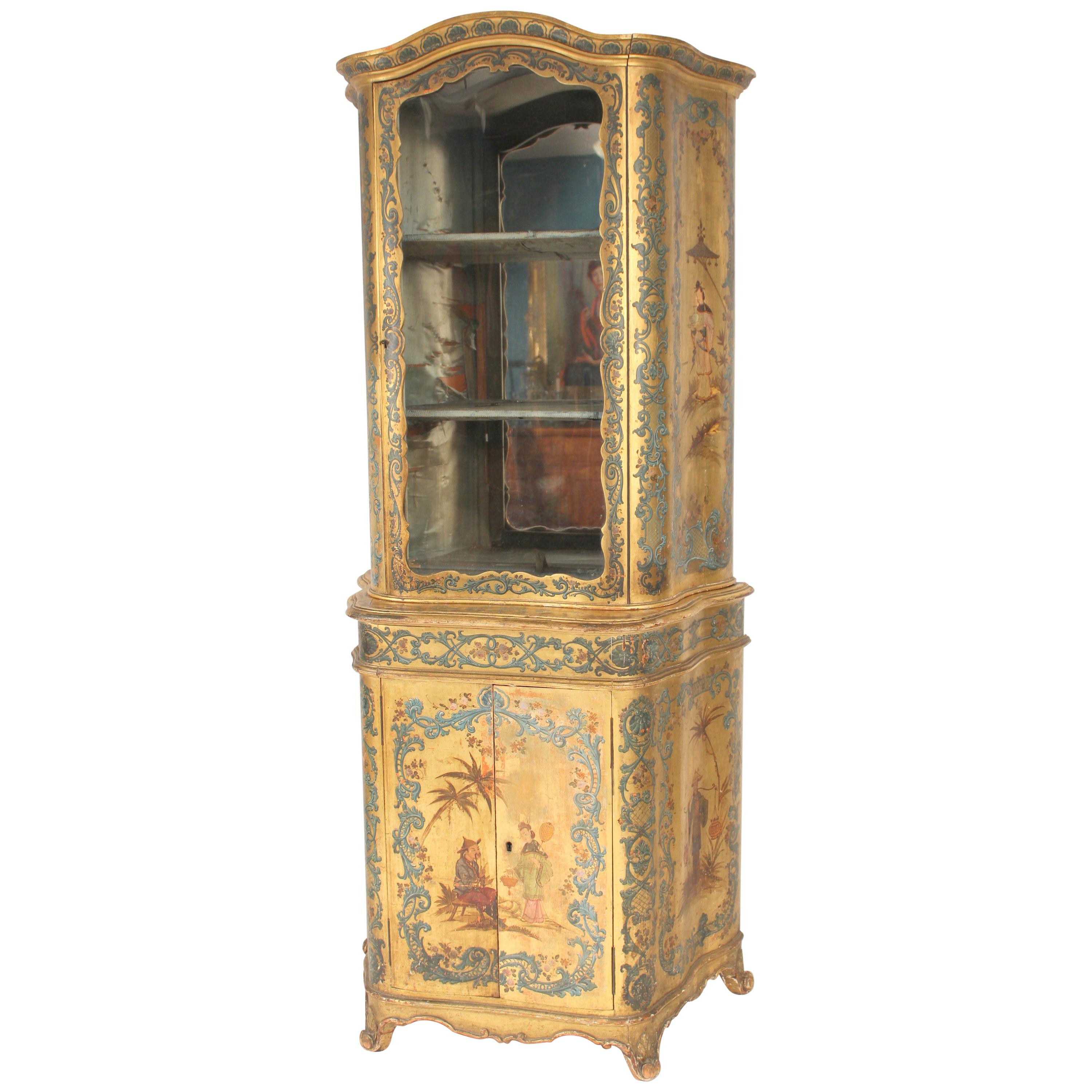 Italian Louis XV Style Chinoiserie Decorated Display Cabinet