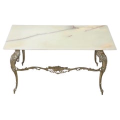Italienischer Couchtisch im Louis-XV-Stil aus vergoldeter Bronze mit Onyxplatte