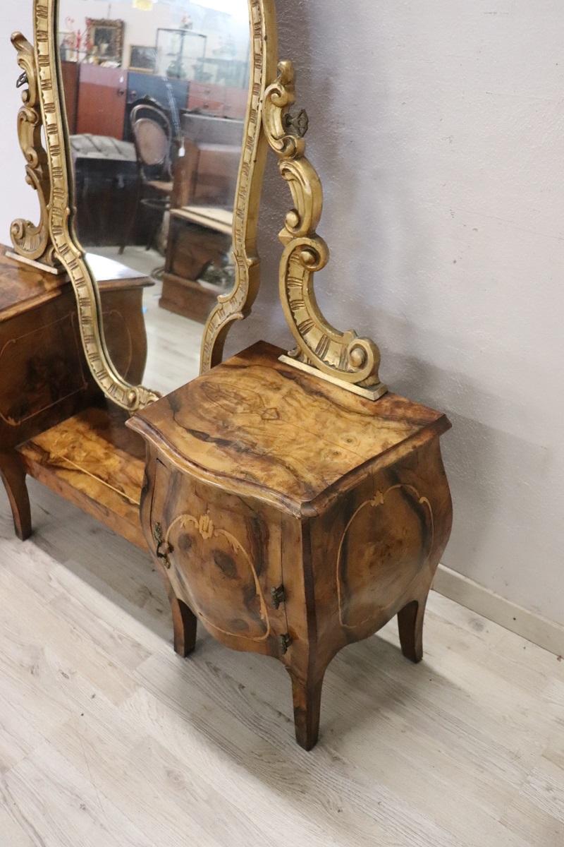 Italian Louis XV Style Gilded and Inlaid Walnut Bombay Dressing Table For Sale 5