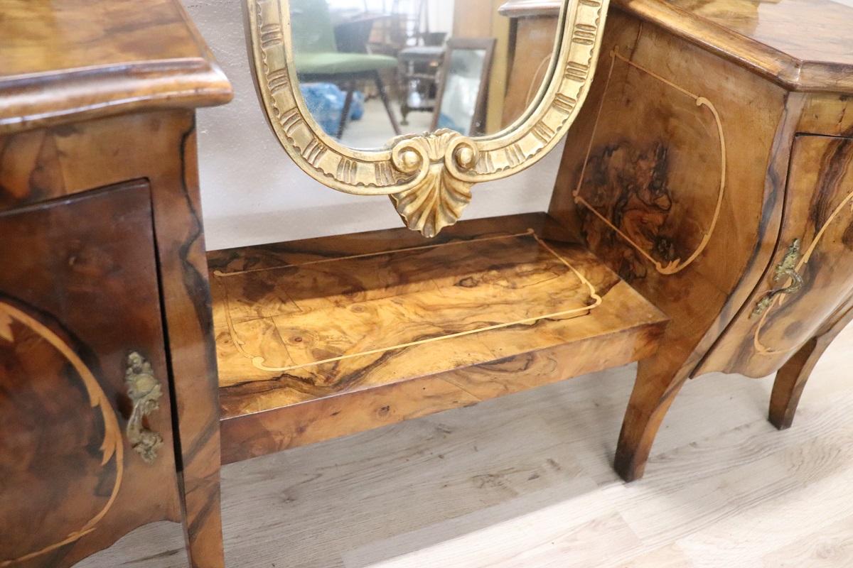 Italian Louis XV Style Gilded and Inlaid Walnut Bombay Dressing Table For Sale 1
