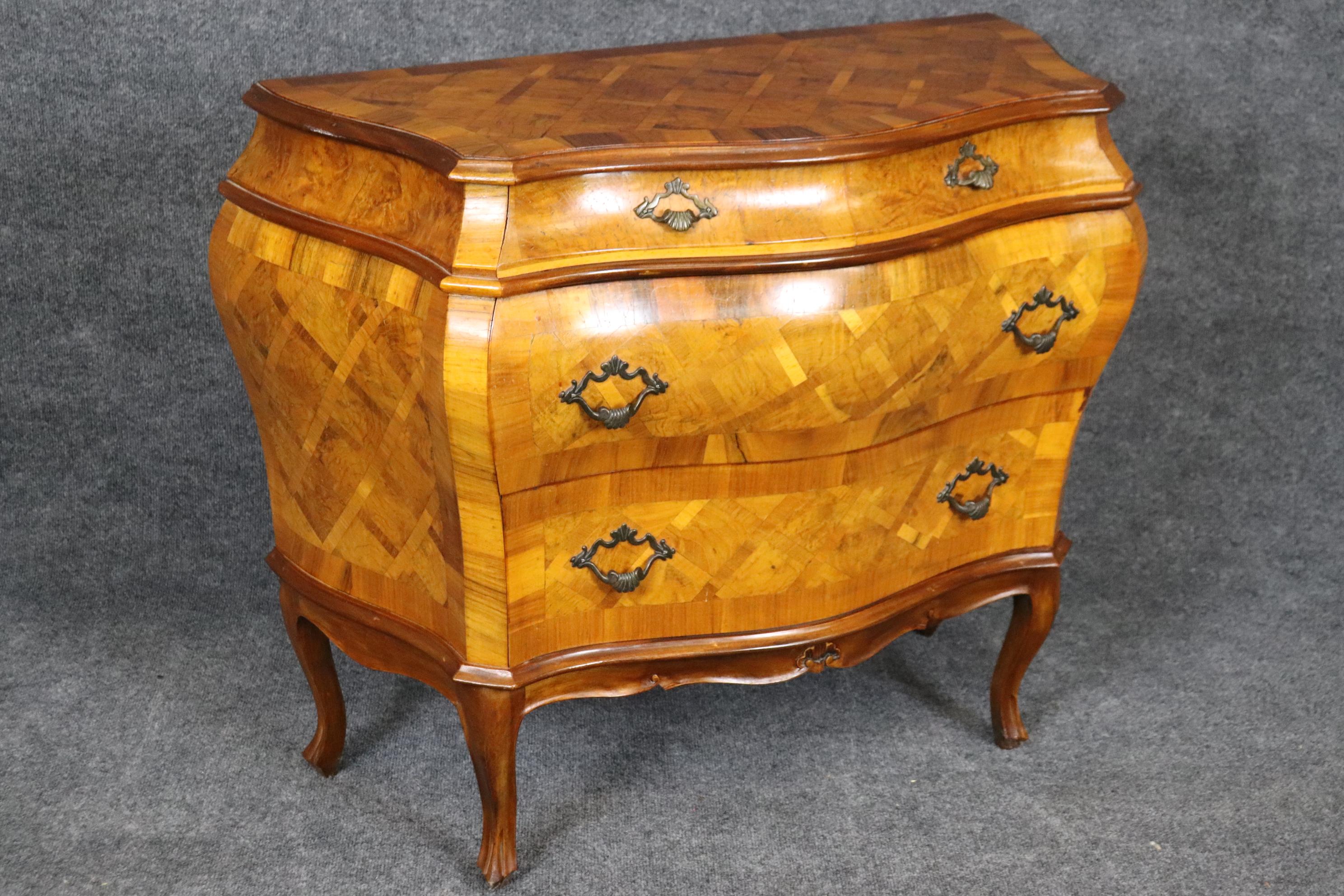 Mid-20th Century Italian Louis XV Style Inlaid Marquetry Olive Wood Commode Chest of Drawers For Sale