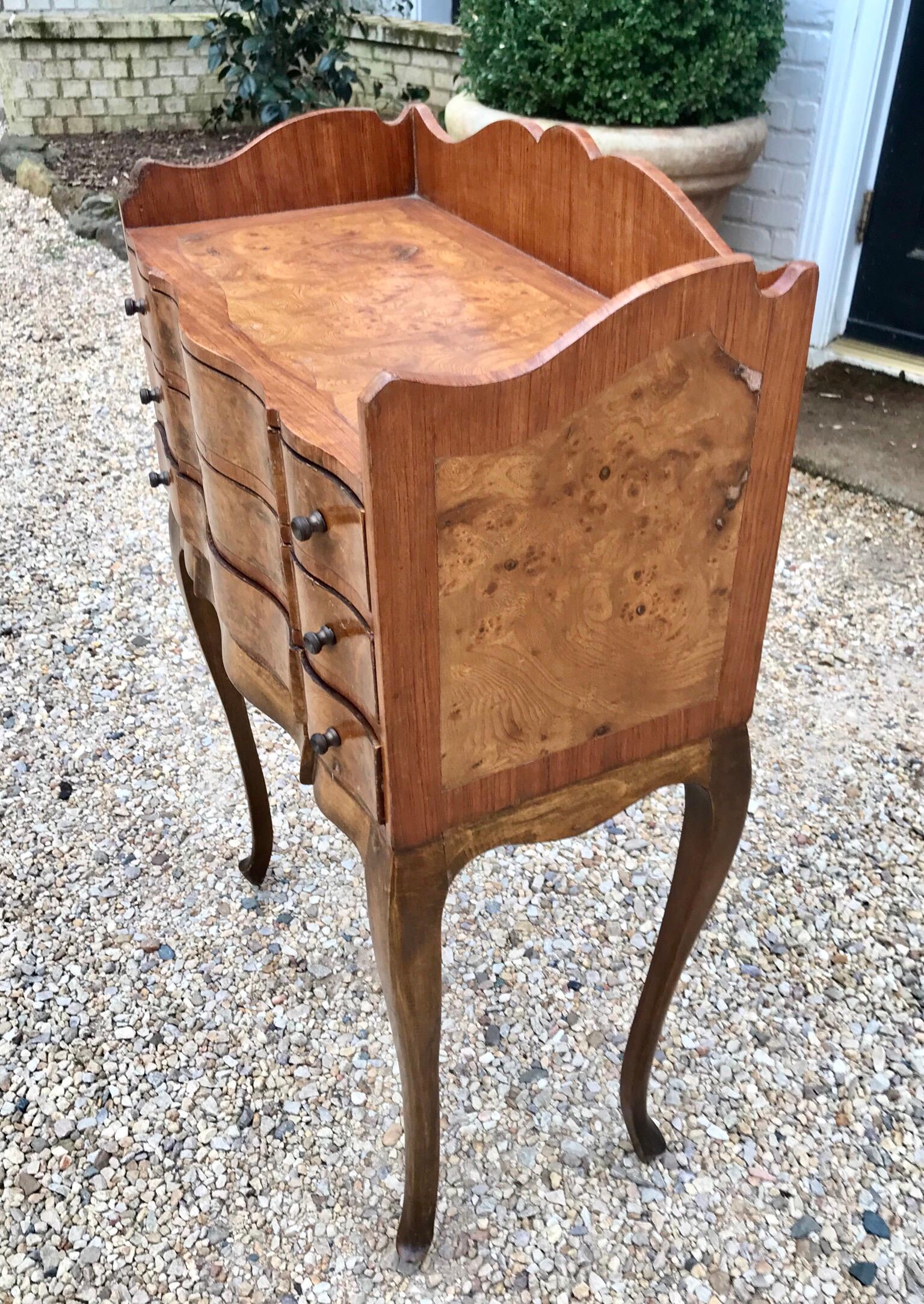 Italian Louis XV Style Three-Drawer Burl Wood Nightstand or Cabinet In Good Condition In Charlottesville, VA