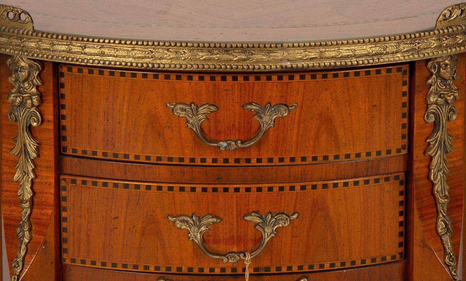 Italian Louis XV/XVI Style Gilt Metal Fruitwood Side Table, 20th Century 1