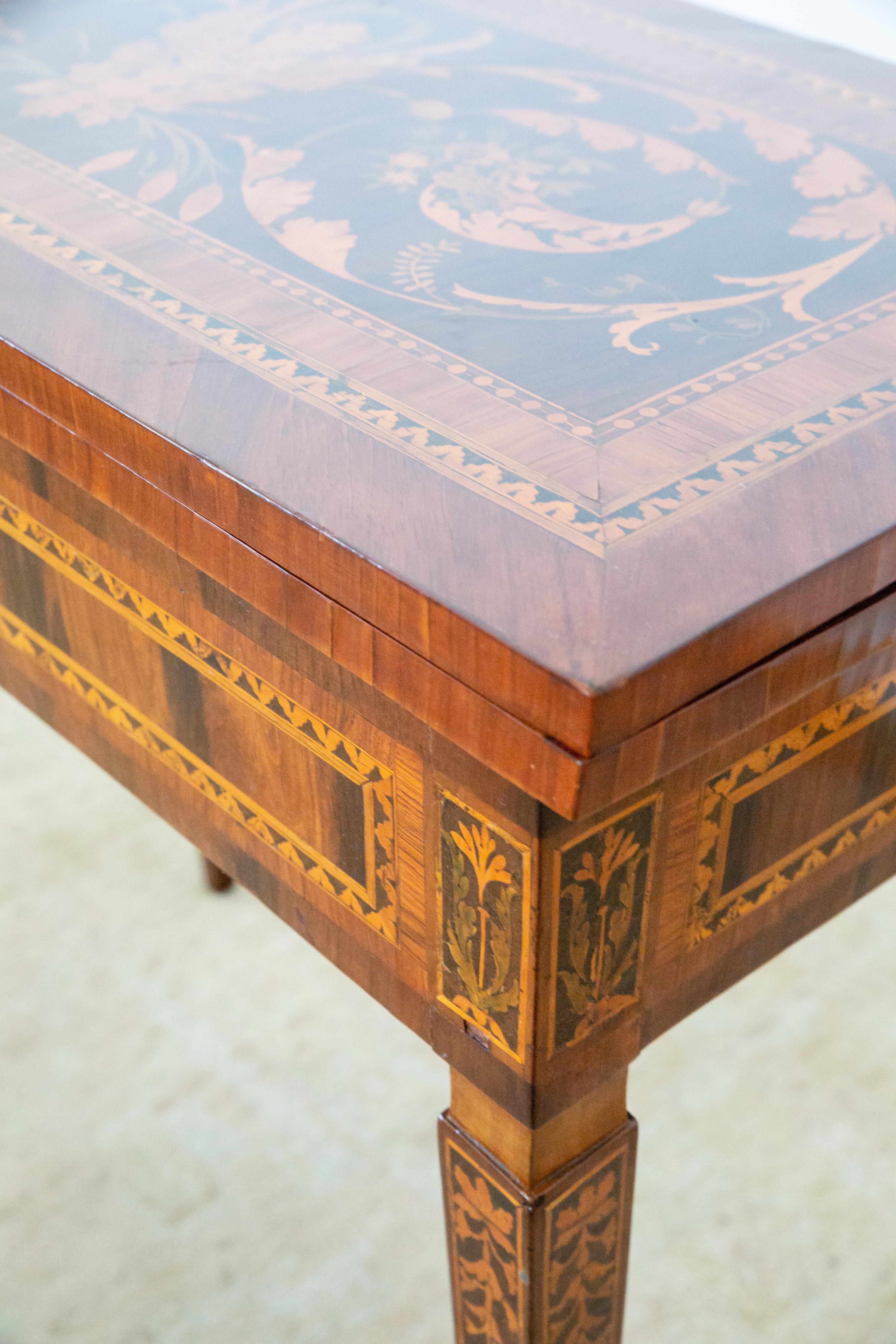 Inlay Italian Louis XVI center table in inlaid wood For Sale