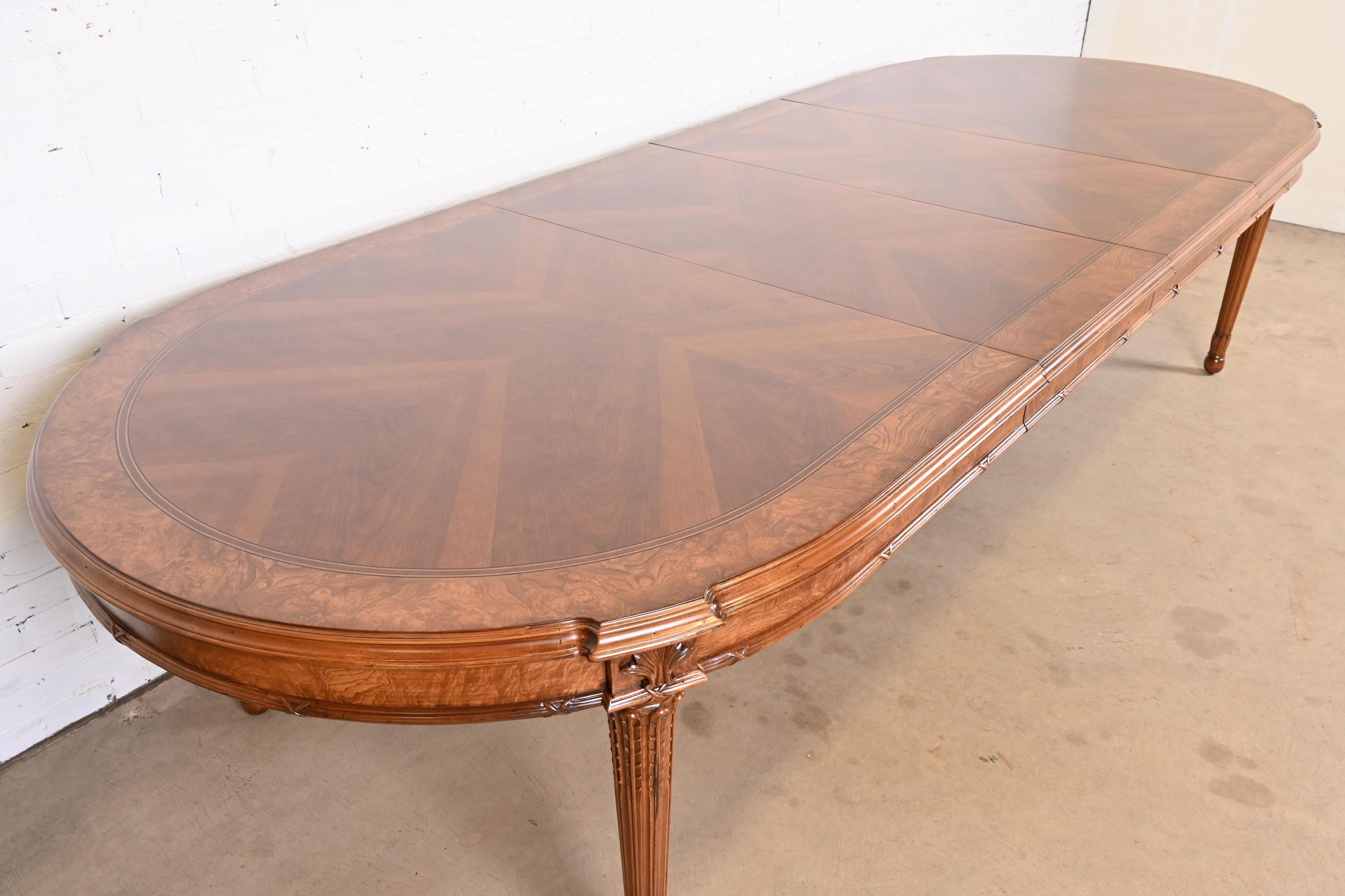 Italian Louis XVI Cherry and Burl Wood Dining Table in the Manner of Karges 5