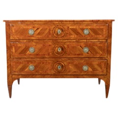 Cassettiera lombarda Luigi XVI in ciliegio e intarsio