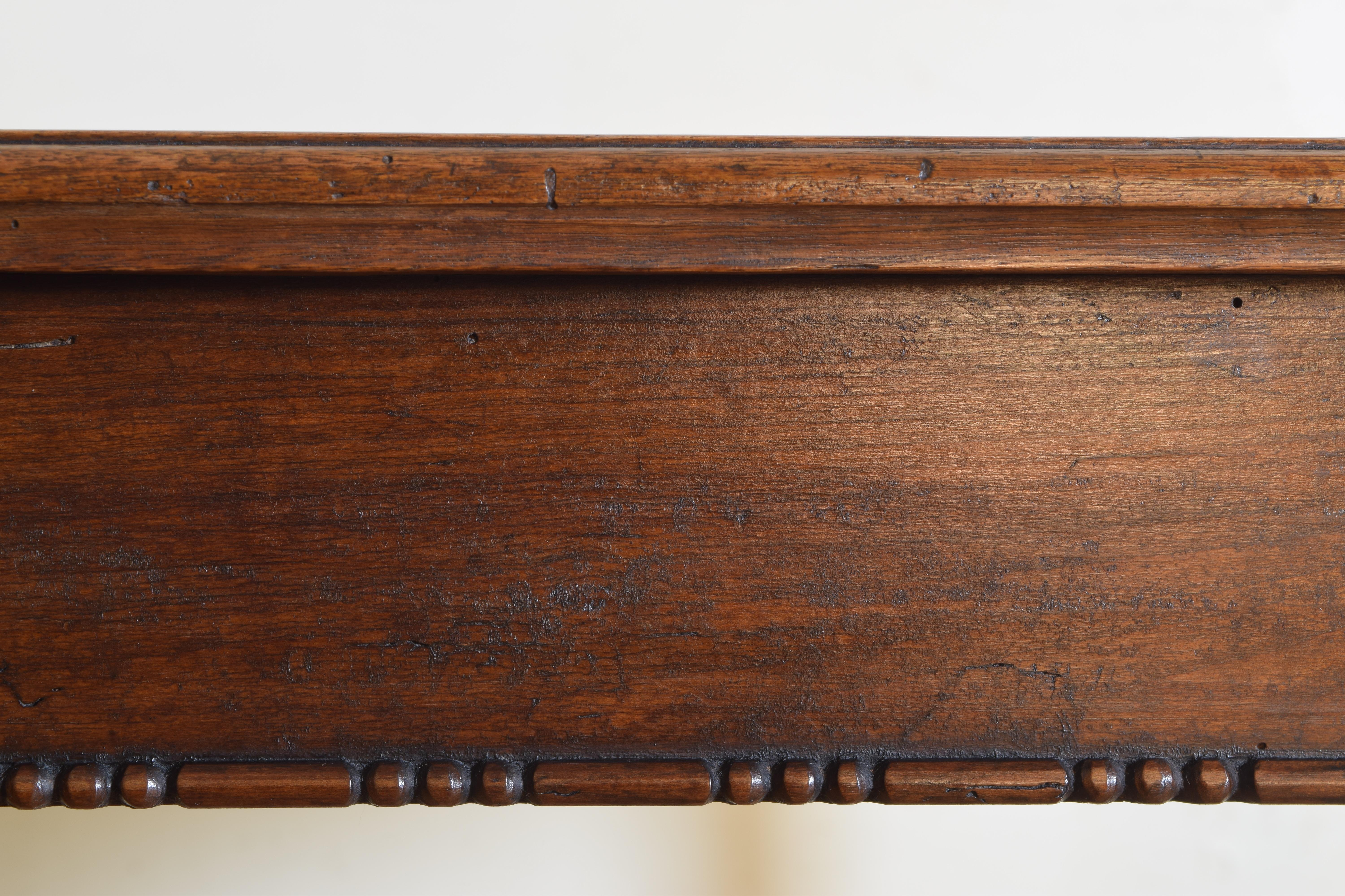 Italian Louis XVI Oak Side Table, Late 18th-Early 19th Century 2