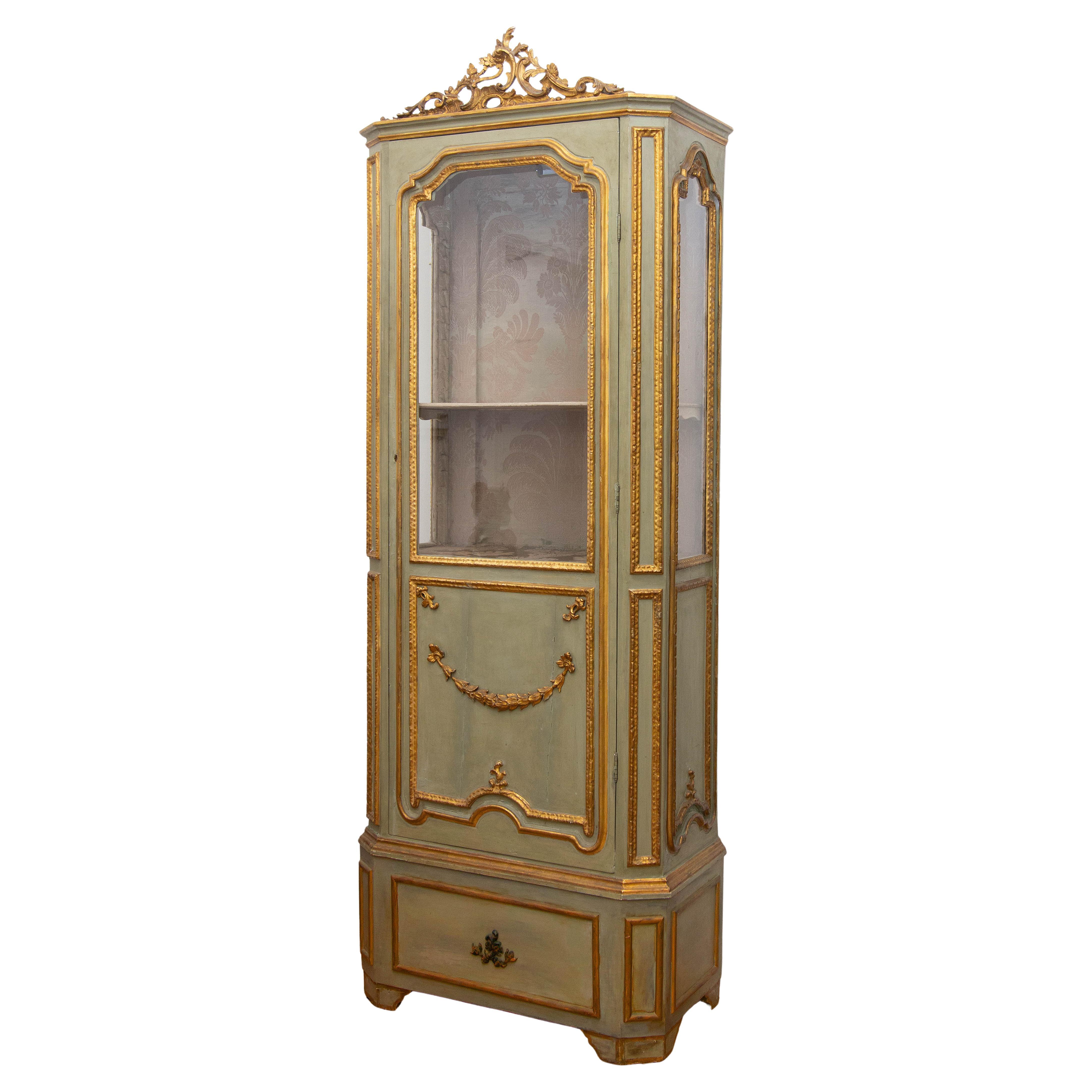 Carved Italian Louis XVI Painted and Parcel-Gilt Curio Cabinet For Sale