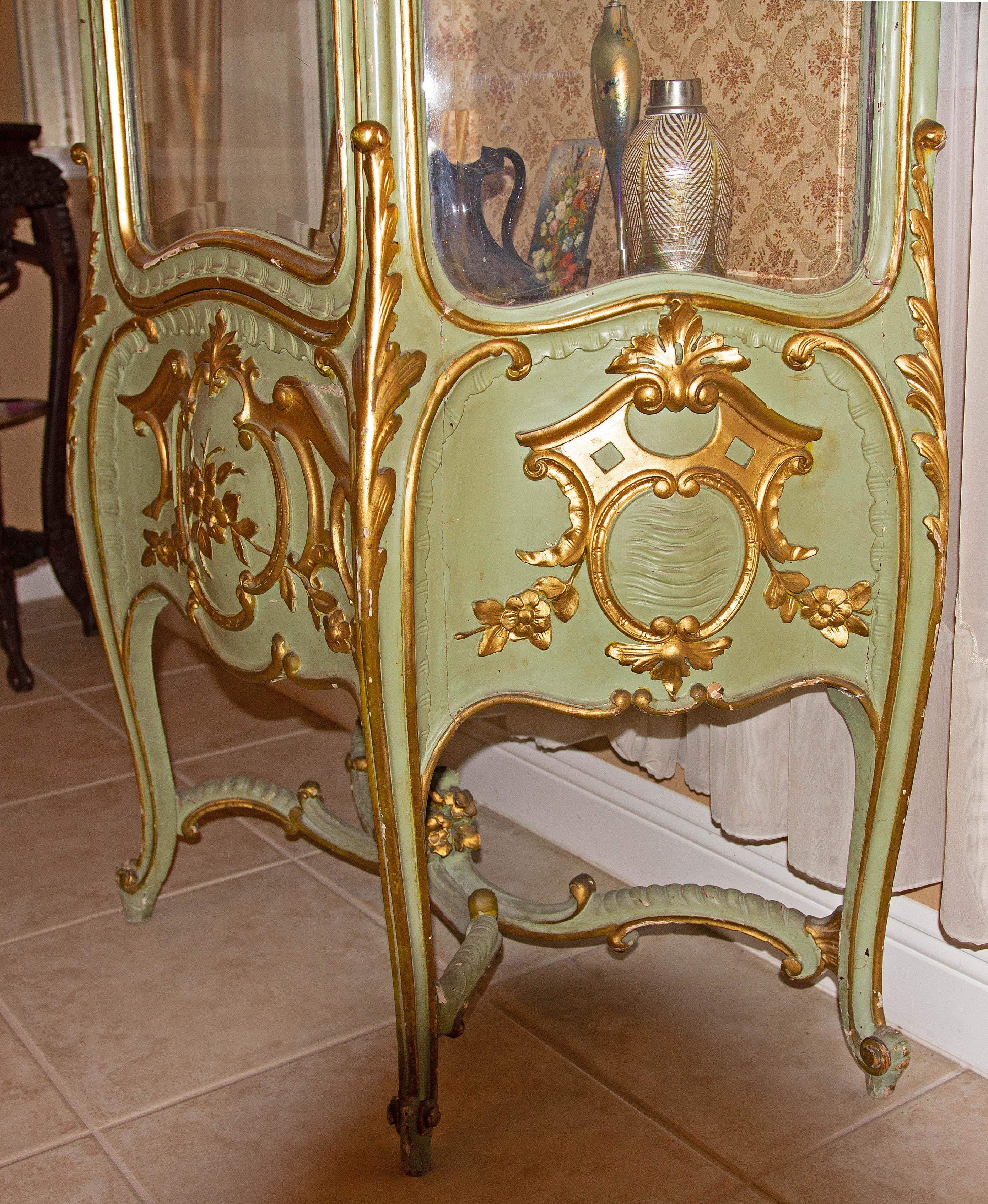 Beveled Italian Louis XVI Painted and Parcel Gilt Curio Cabinet