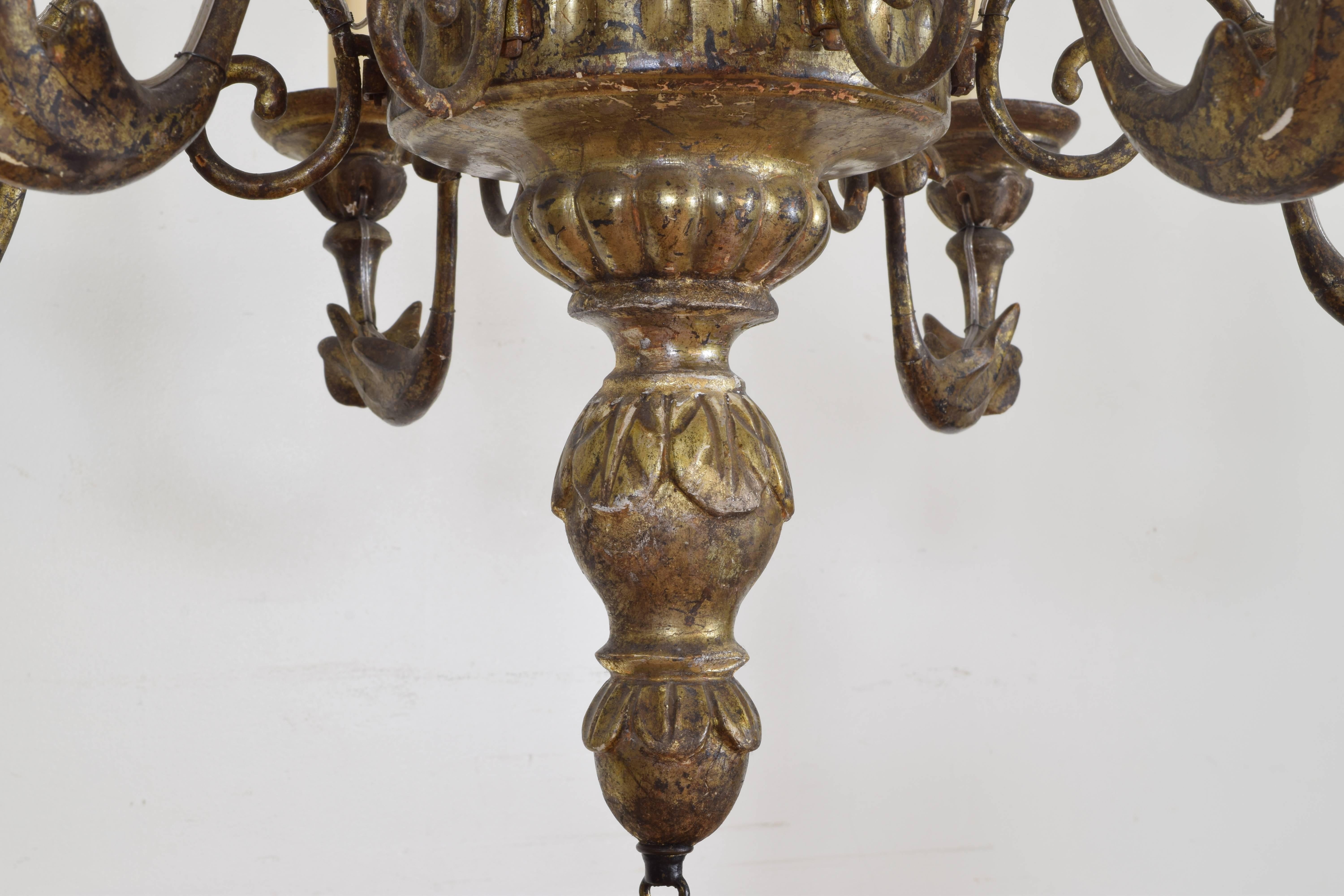 Italian Louis XVI Period Carved Mecca Six-Light Chandelier, Late 18th Century In Excellent Condition In Atlanta, GA