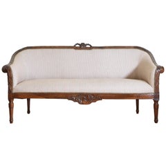 Italian Louis XVI Period Carved and Upholstered Divano Sofa, Late 18th Century