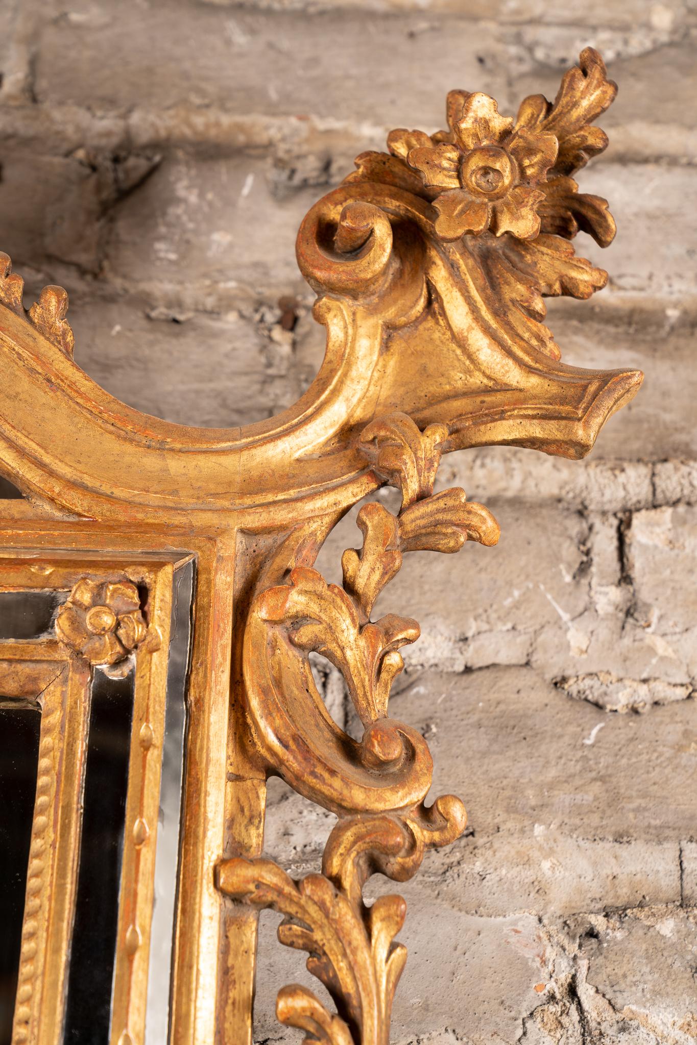 20ième siècle Miroir italien de style Louis XVI avec panneaux latéraux, milieu du siècle dernier en vente