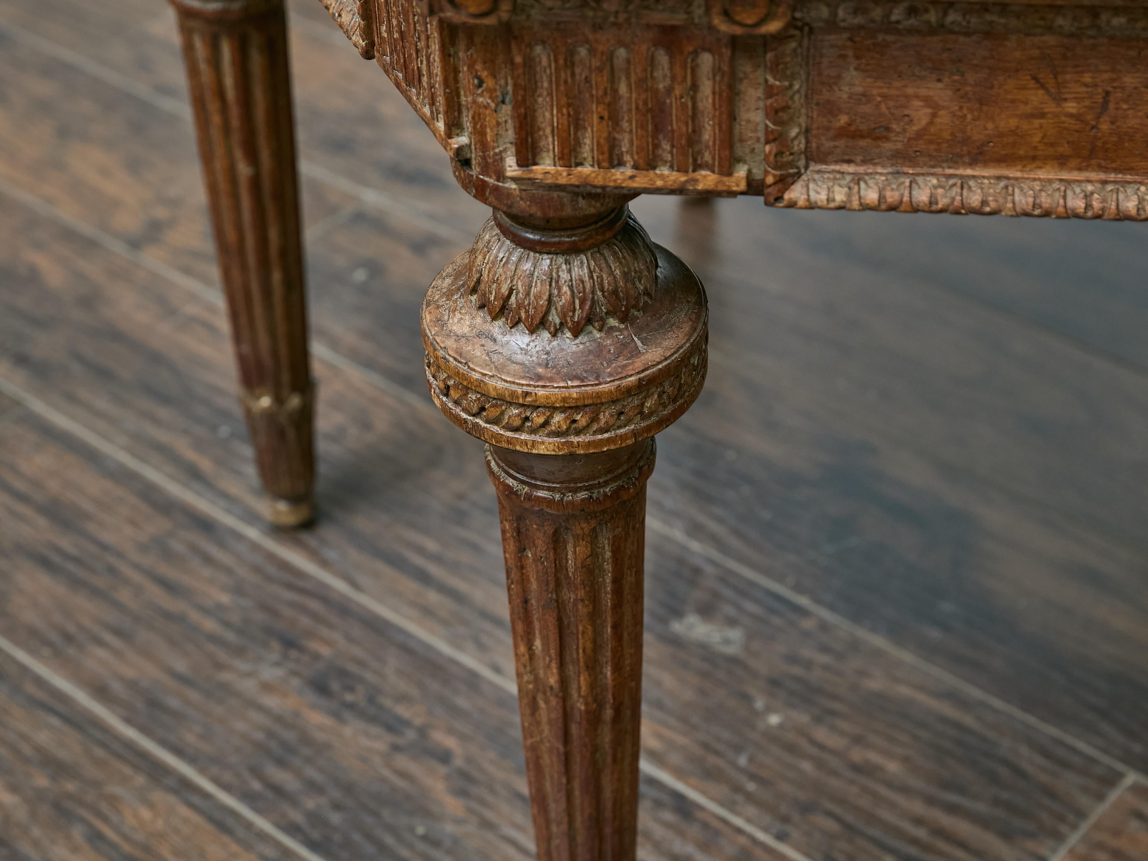 Italian Louis XVI Style Walnut Carved Table with Hexagonal Marble Top For Sale 12