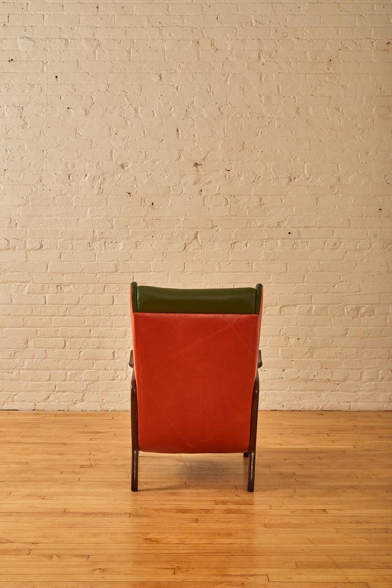 Italian Lounge Chair and Ottoman in Two Tone Leather For Sale at 1stDibs