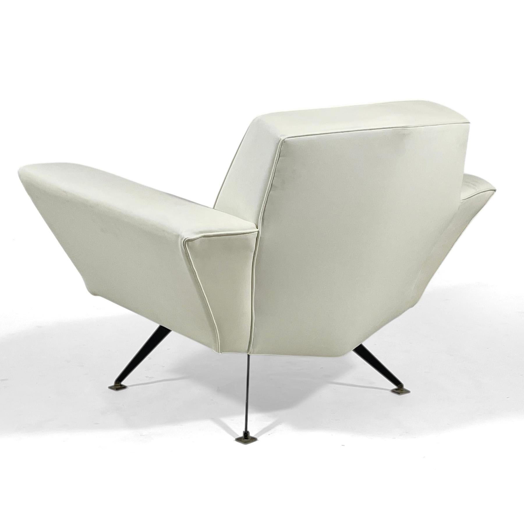 Italian Lounge Chair by Studio Tecnico for Lenzi For Sale 1