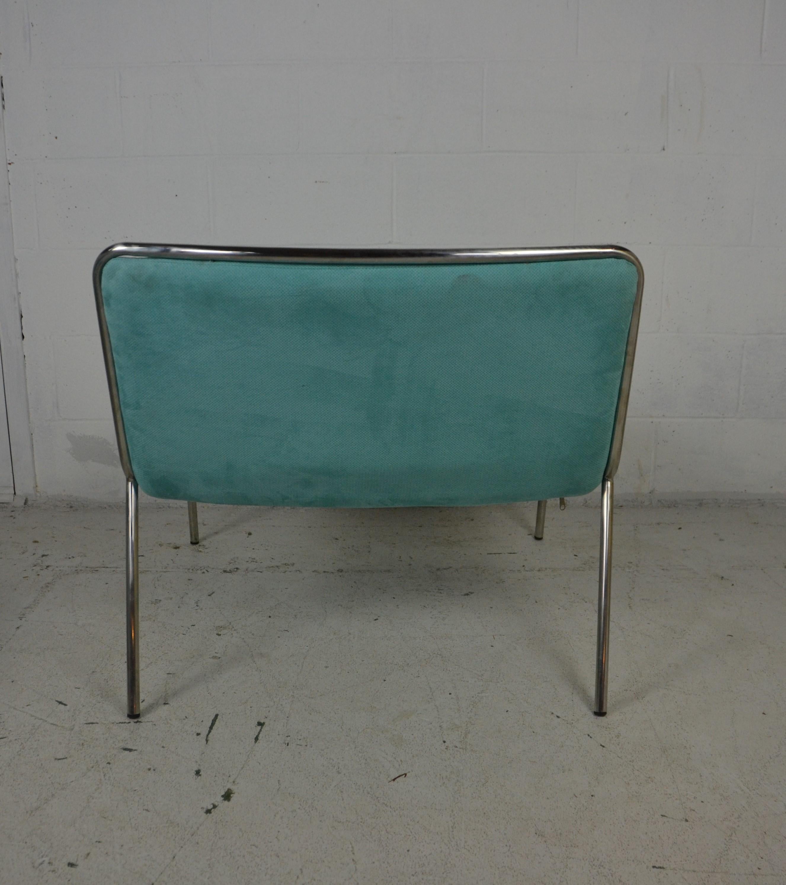 Italian Lounge Chair 2