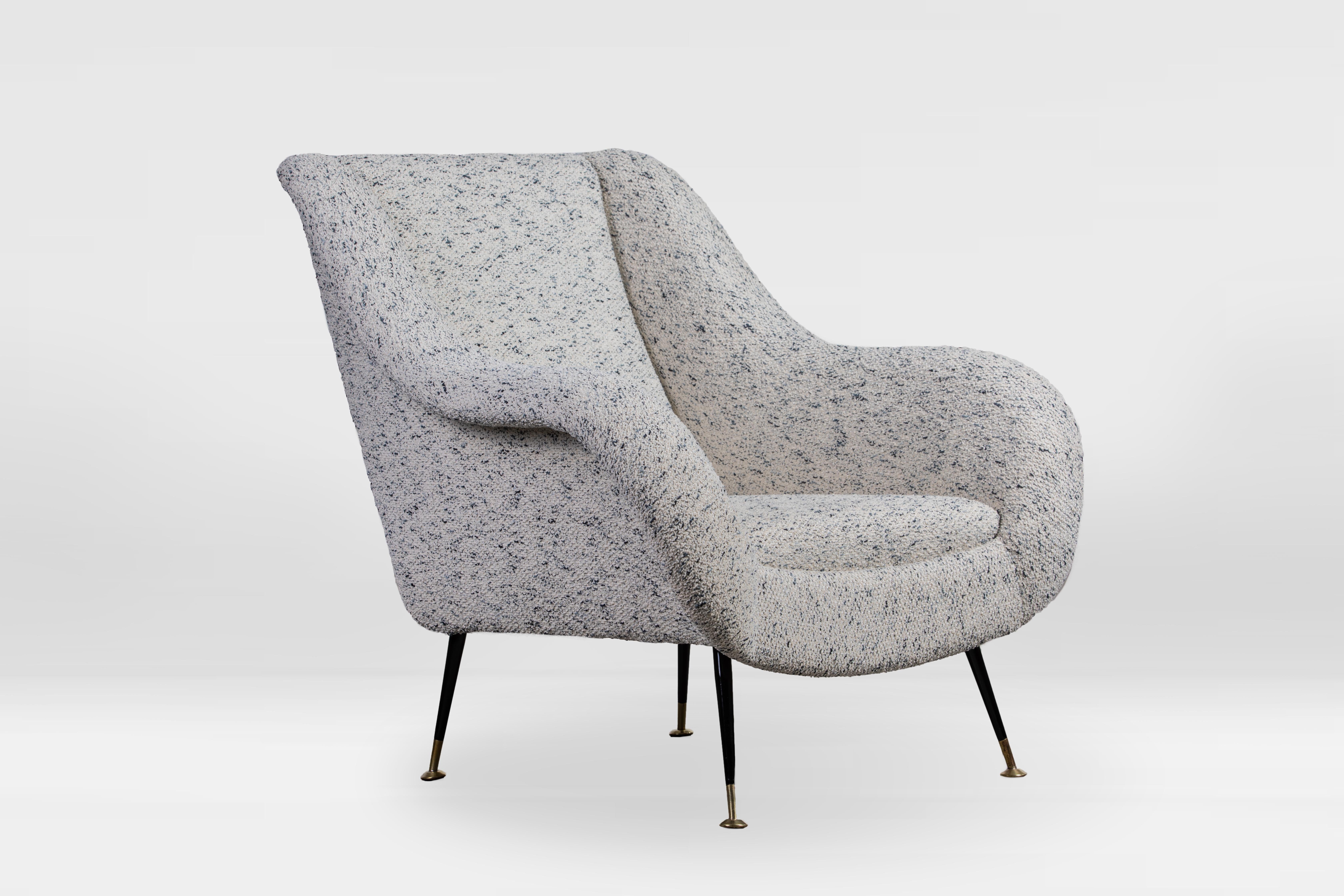Mid-20th Century Italian Lounge Chair, Gigi Radice for Minotti, in Metaphores Bouclette For Sale
