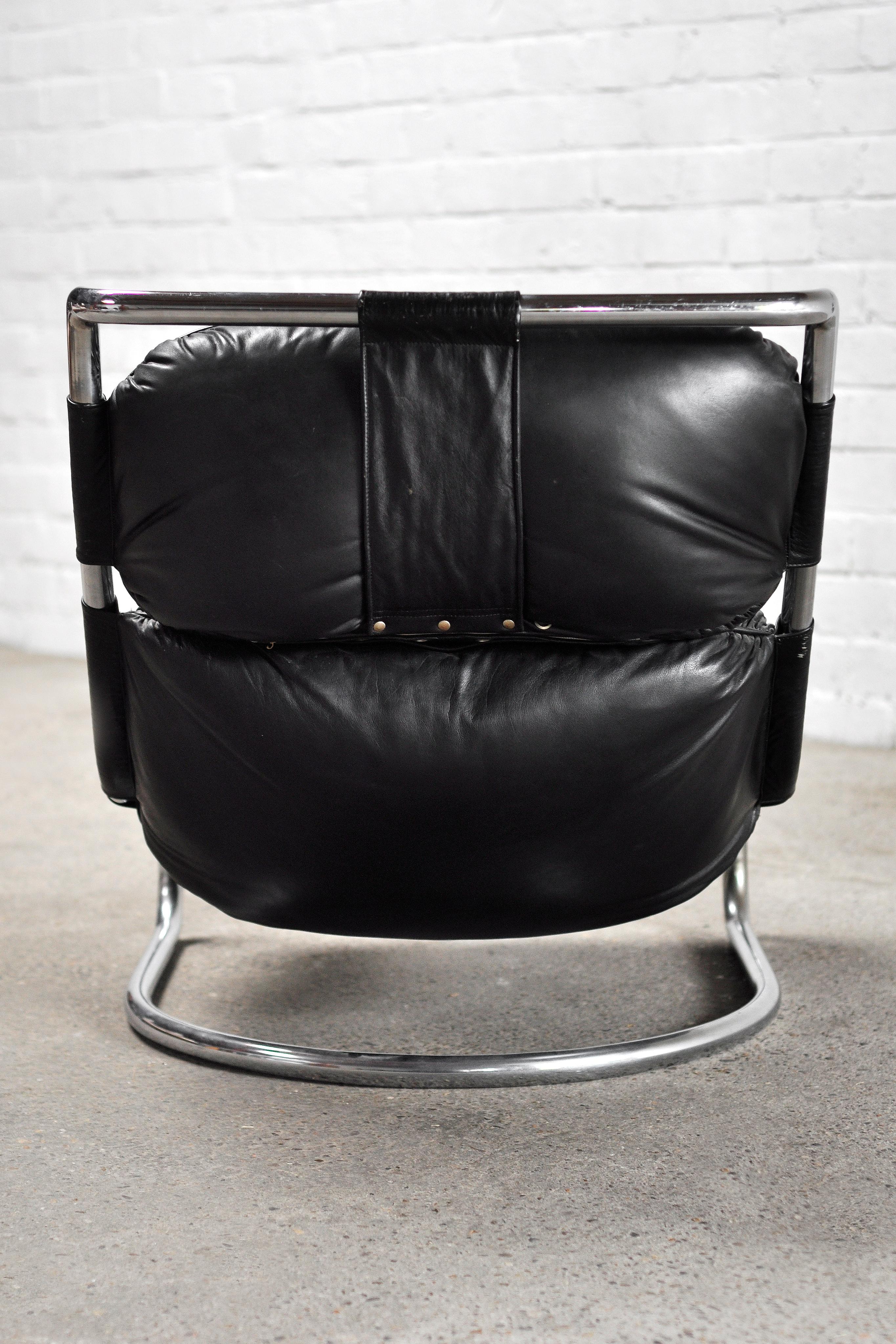 Italian Lounge Chair in Black Leather and Tubular Steel, 1970s 4