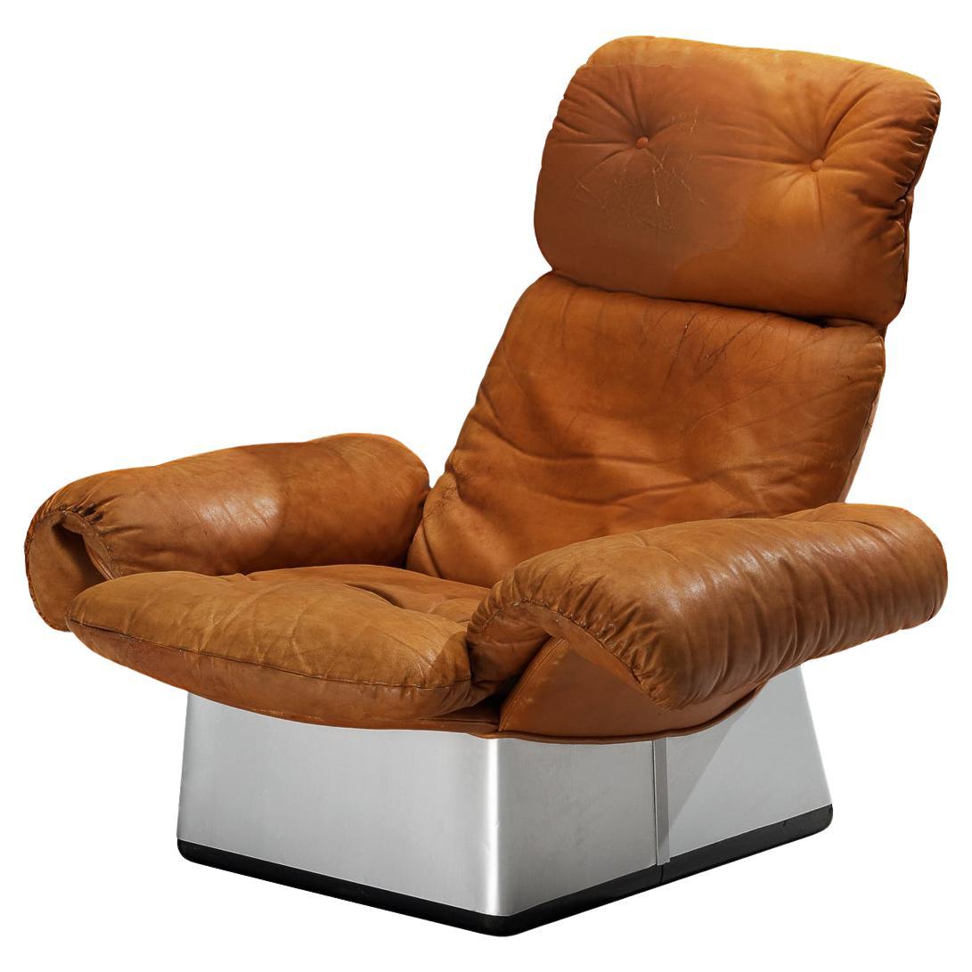 Italian Lounge Chair in Cognac Leather For Sale