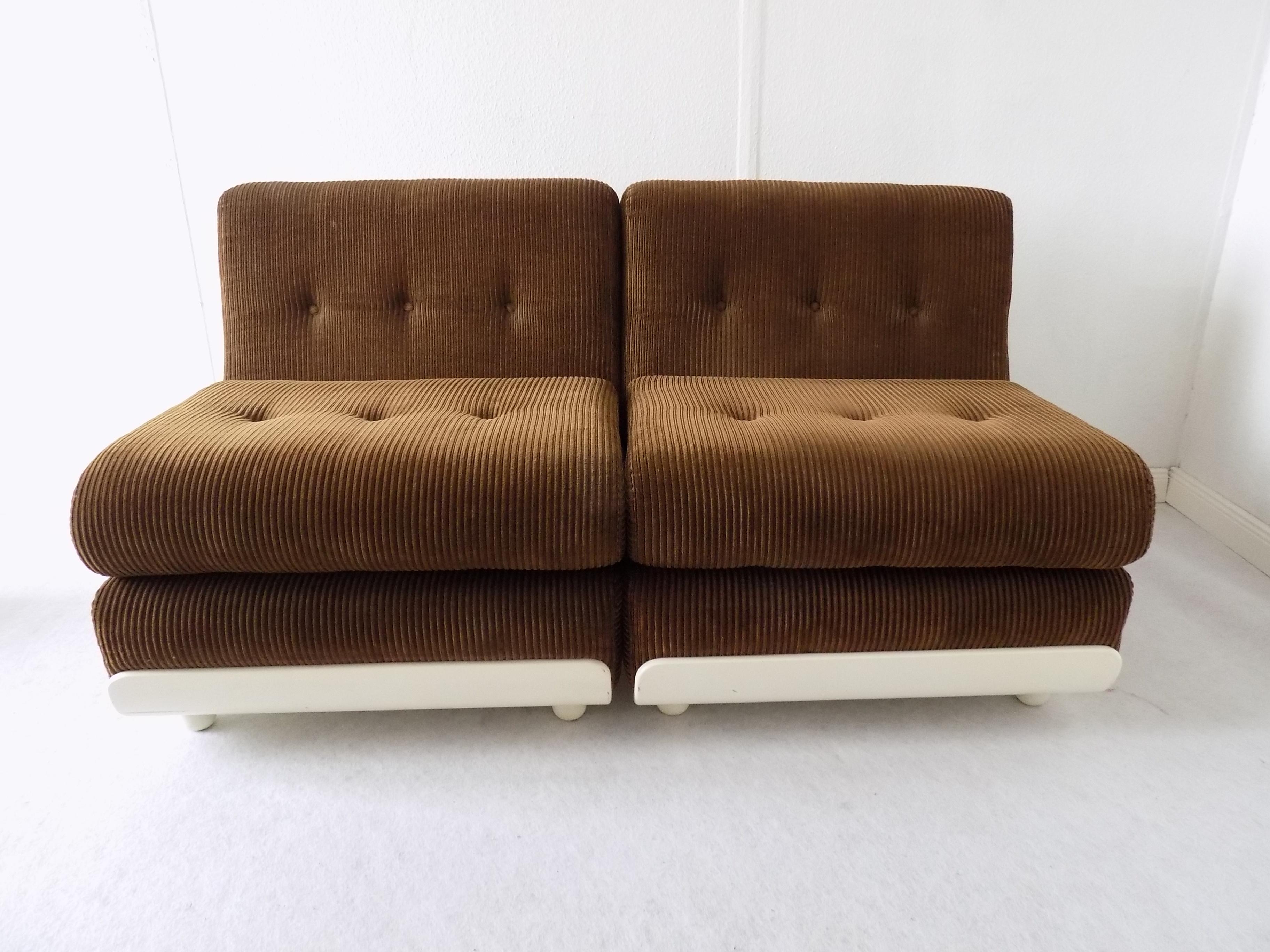 Italian Lounge Chair Set in the Style of Mario Bellini C&B Italia, Midcentury For Sale 1