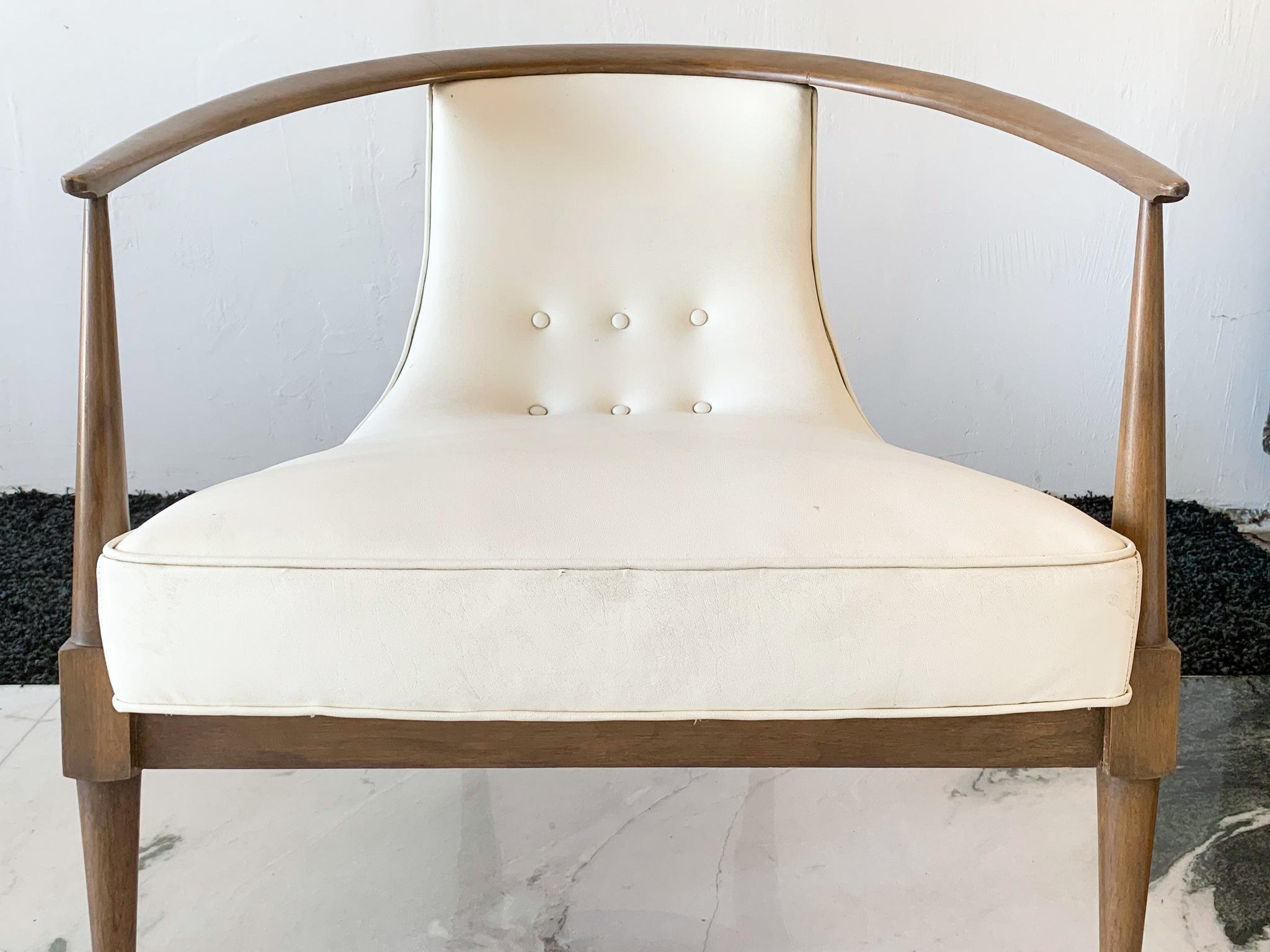 Italian Lounge Chairs Attributed to Silvio Cavatorta, a Pair 5