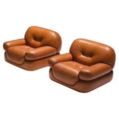 Retro Italian lounge chairs in cognac chairs by Sapporo for Mobil Girgi Italy