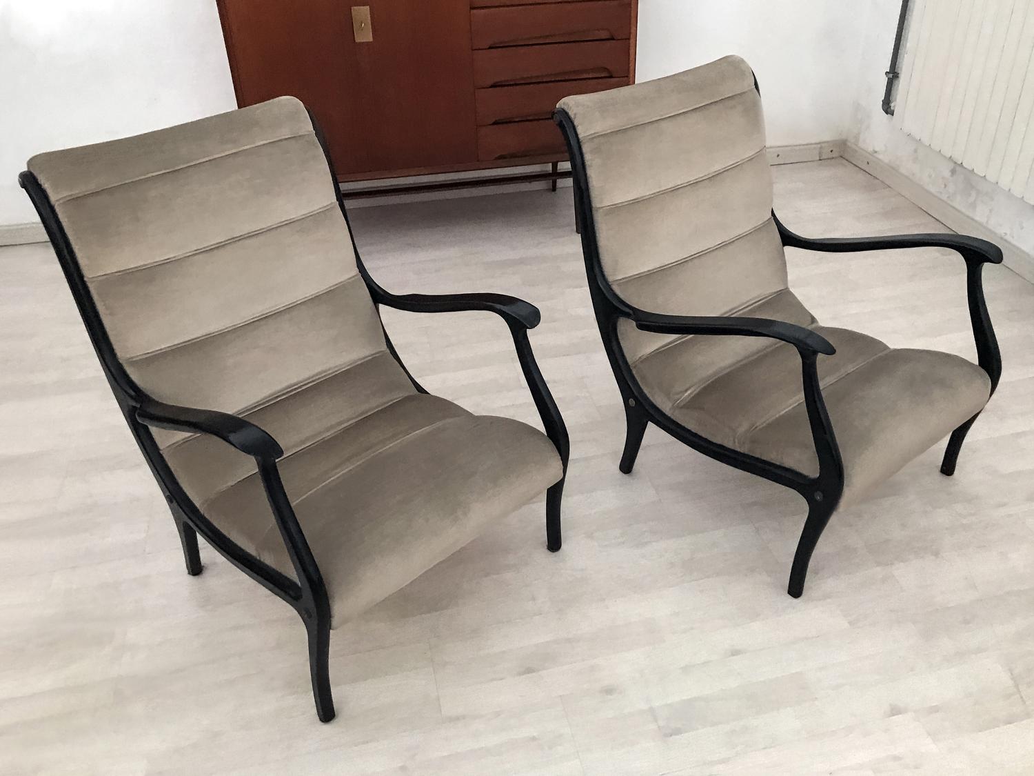 Italian Lounge Chairs in Velvet by Ezio Longhi for Elam, 1950s, Set of 2 In Good Condition In Traversetolo, IT